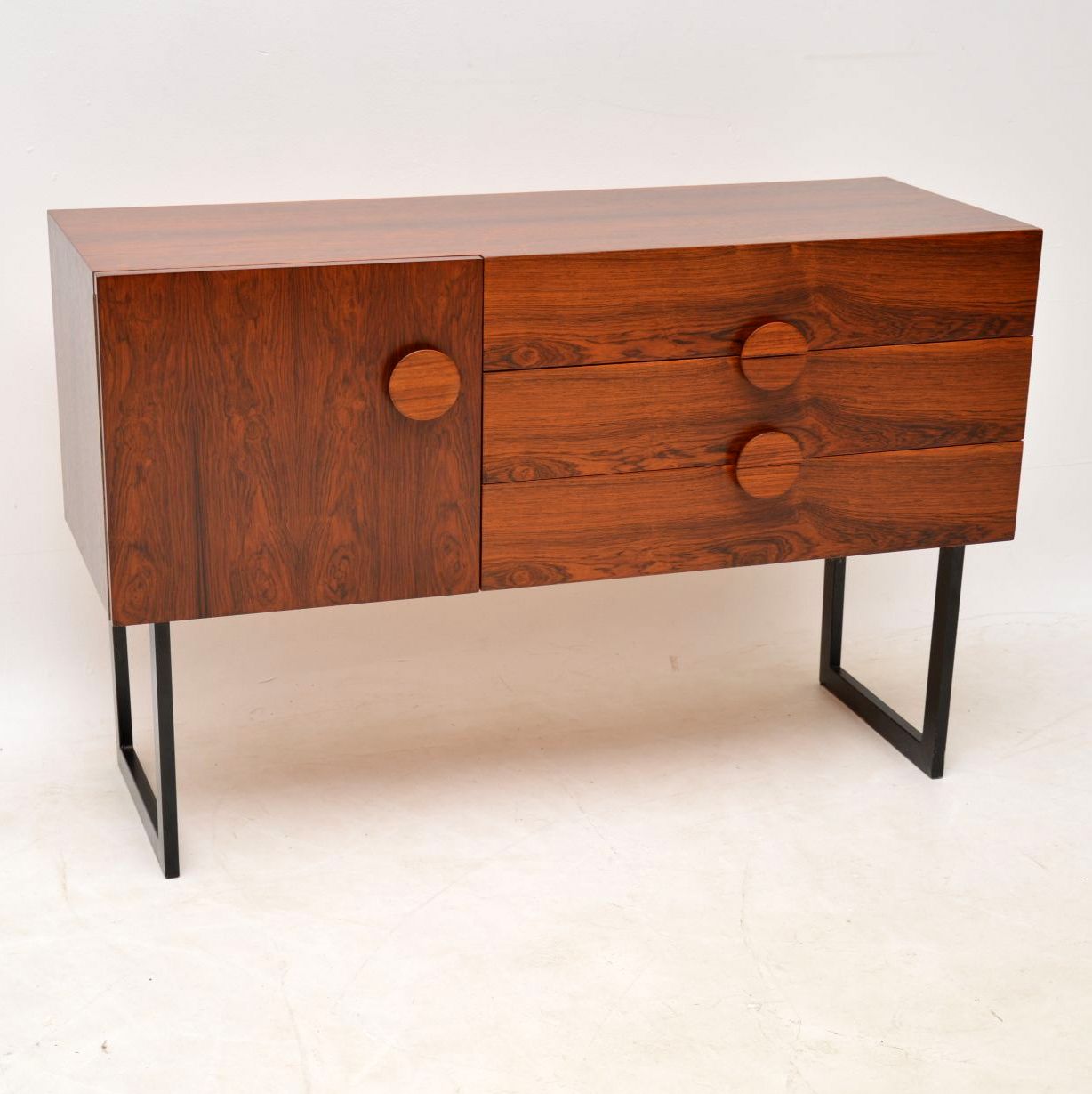 1960s Danish Rosewood Vintage Sideboard / Cabinet (1 of 1)