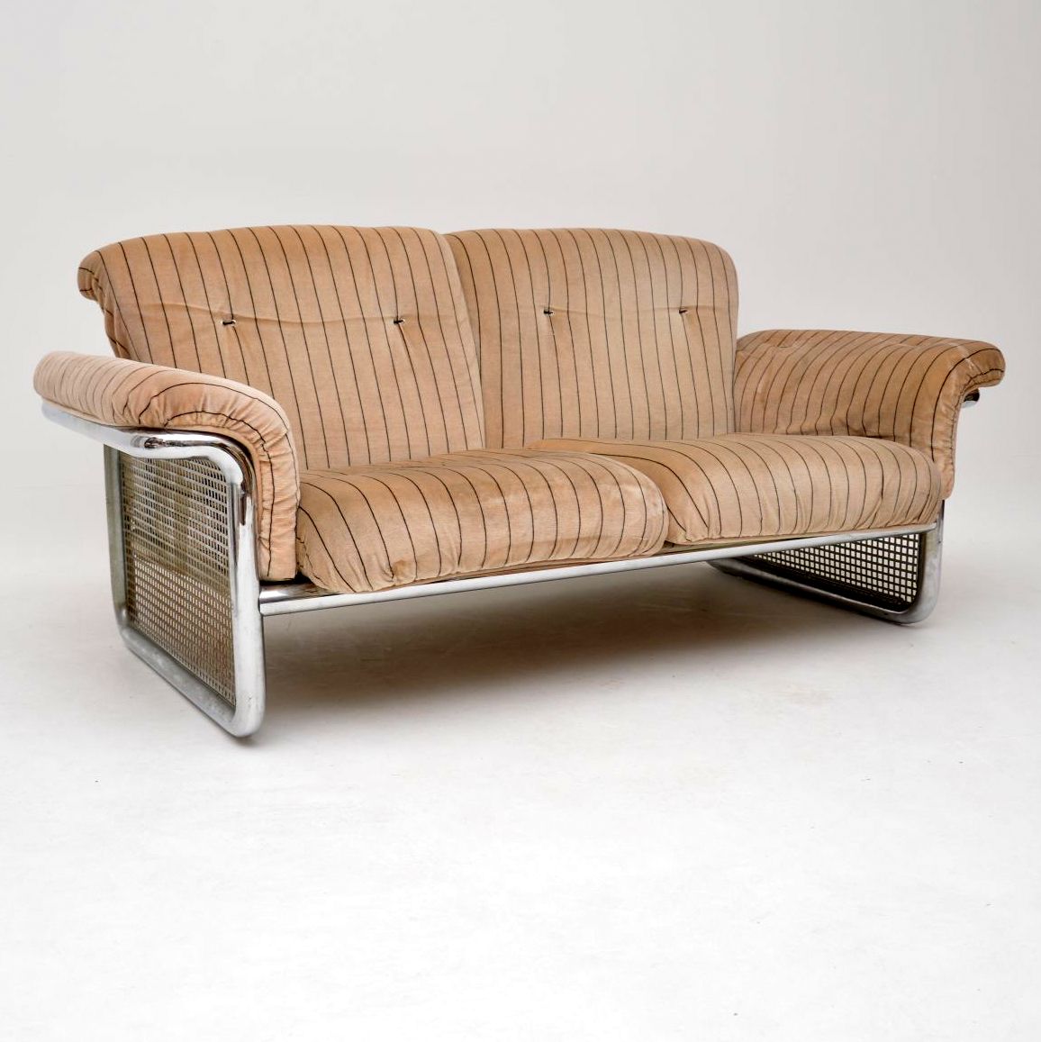 1970s Chrome Sofa by Rodney Kinsman for OMK (1 of 10)