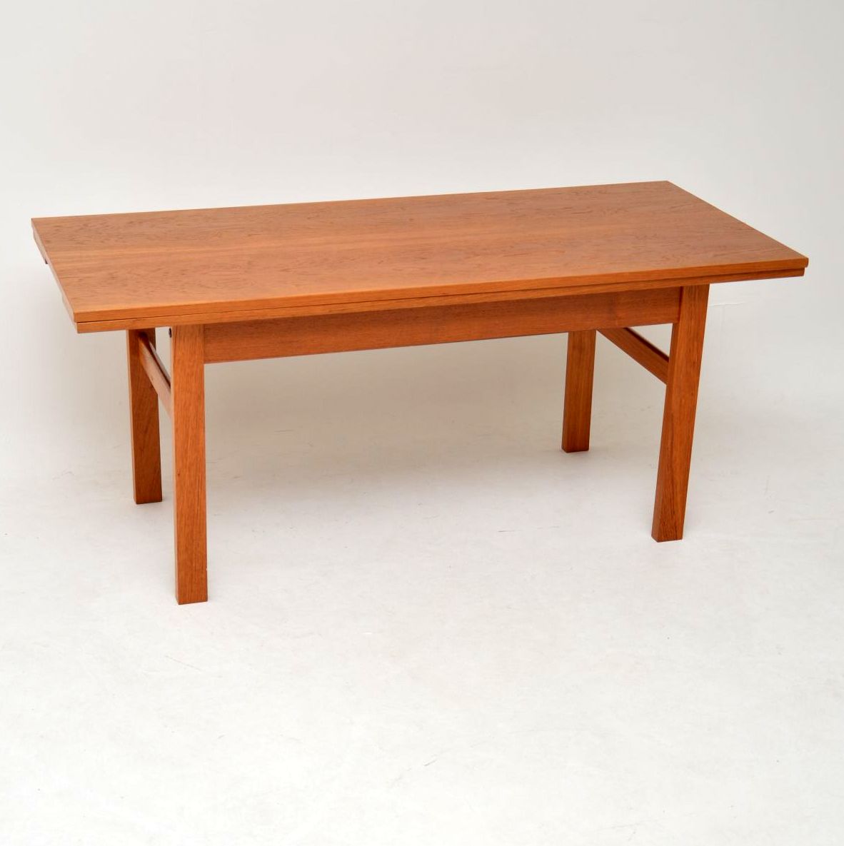 1960s Danish Teak Convertible Dining / Coffee Table (1 of 7)