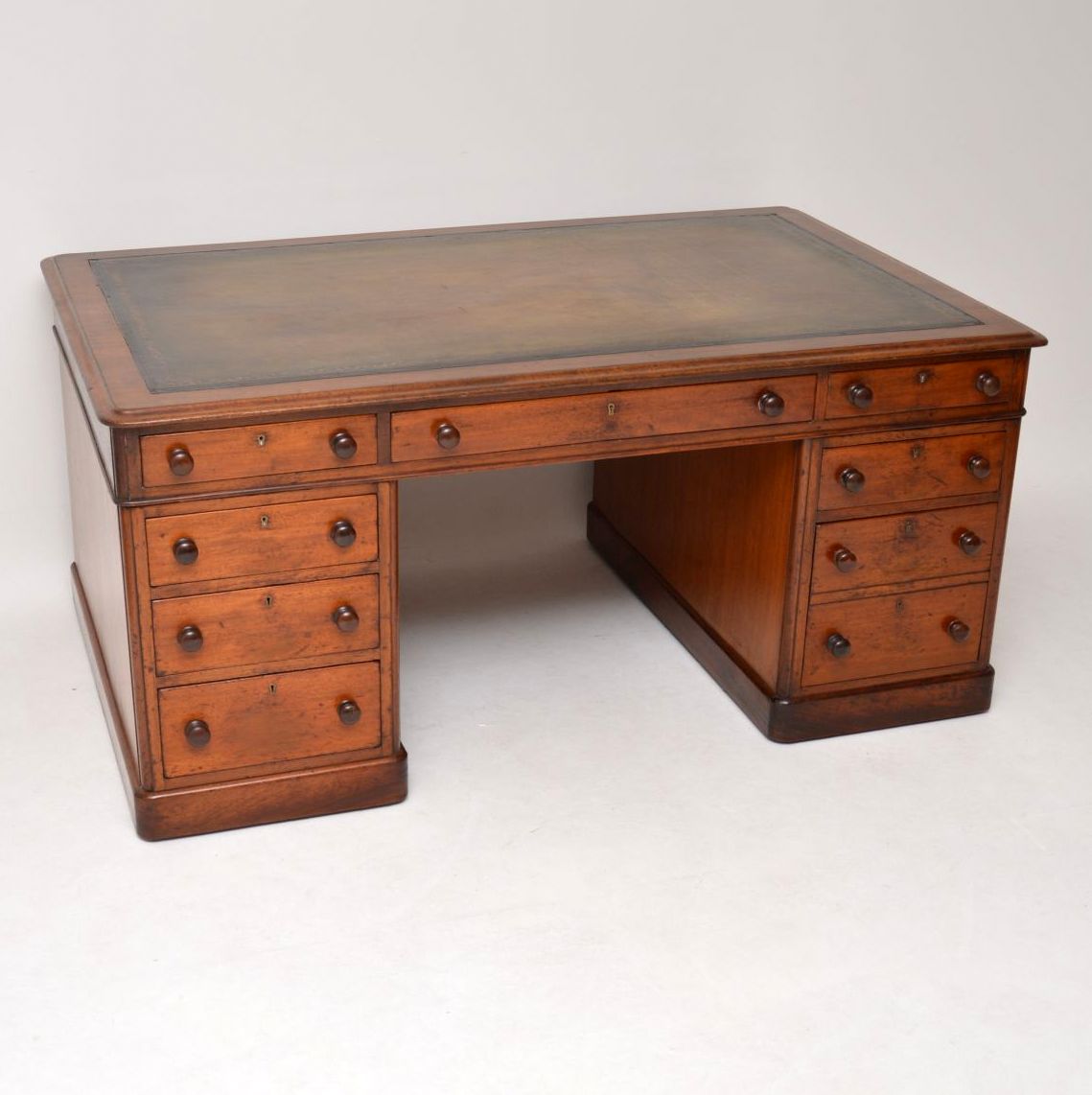 Antique Victorian Mahogany Leather Top Partners Desk (1 of 1) Antique Victorian Mahogany Leather Top Partners Desk (1 of 1)