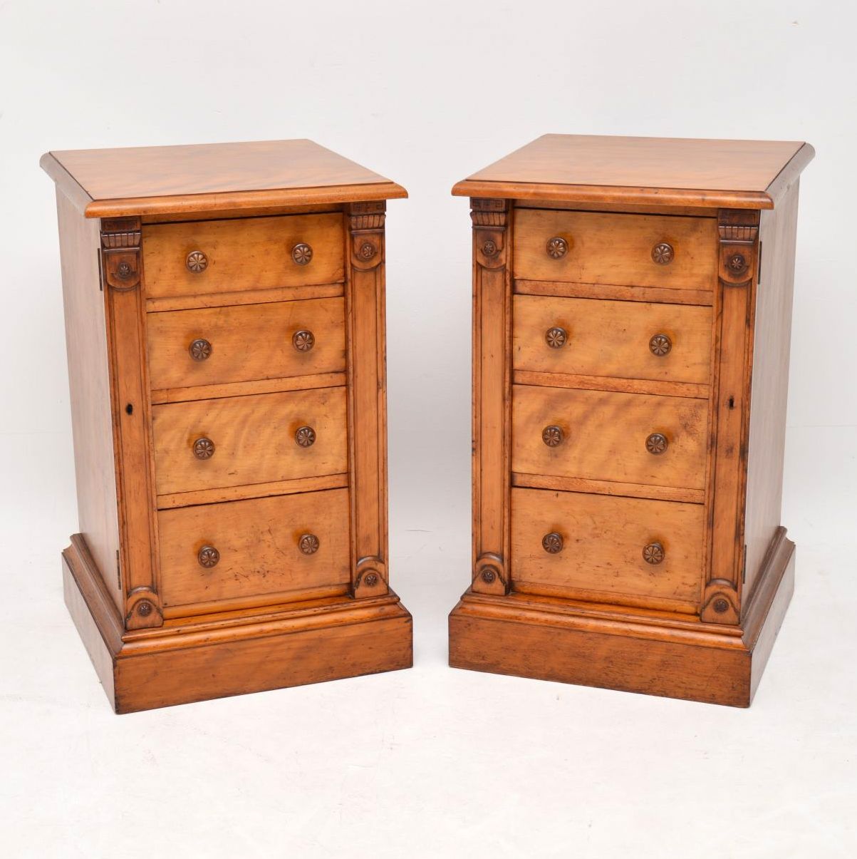 Pair of Antique Victorian Satinwood Wellington Bedside Chests (1 of 1) Pair of Antique Victorian Satinwood Wellington Bedside Chests (1 of 1)