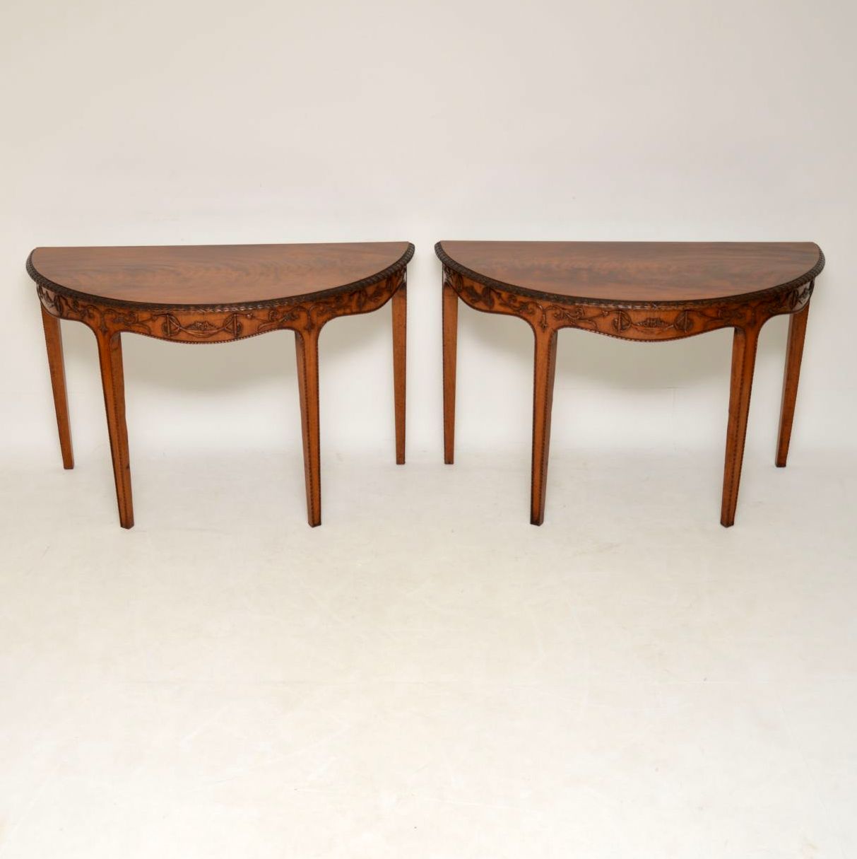 Pair of Antique Georgian Mahogany Console Tables (1 of 12)