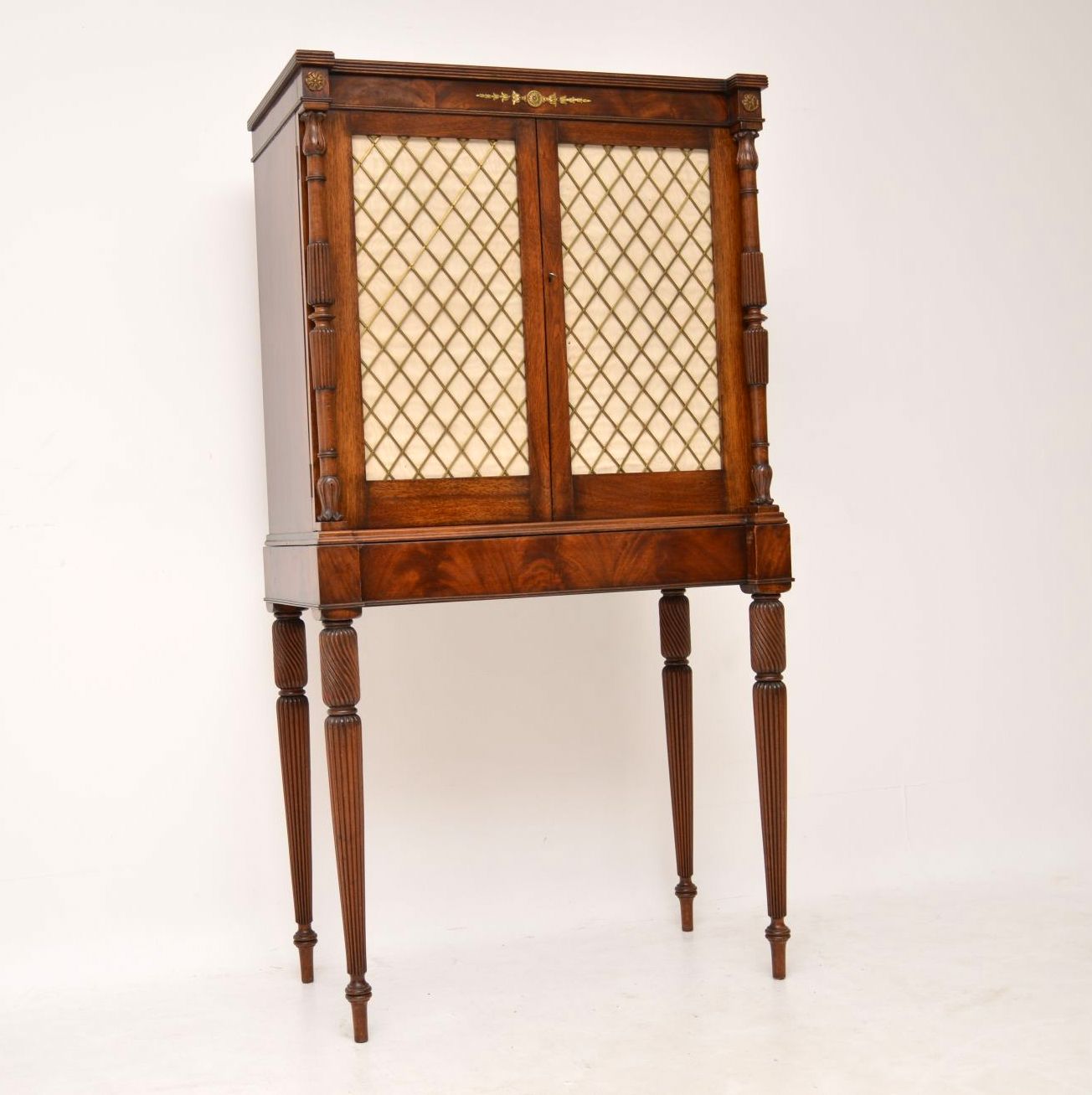 Regency Style Mahogany Grill Front Drinks Cabinet c.1930 (1 of 1) Regency Style Mahogany Grill Front Drinks Cabinet c.1930 (1 of 1)