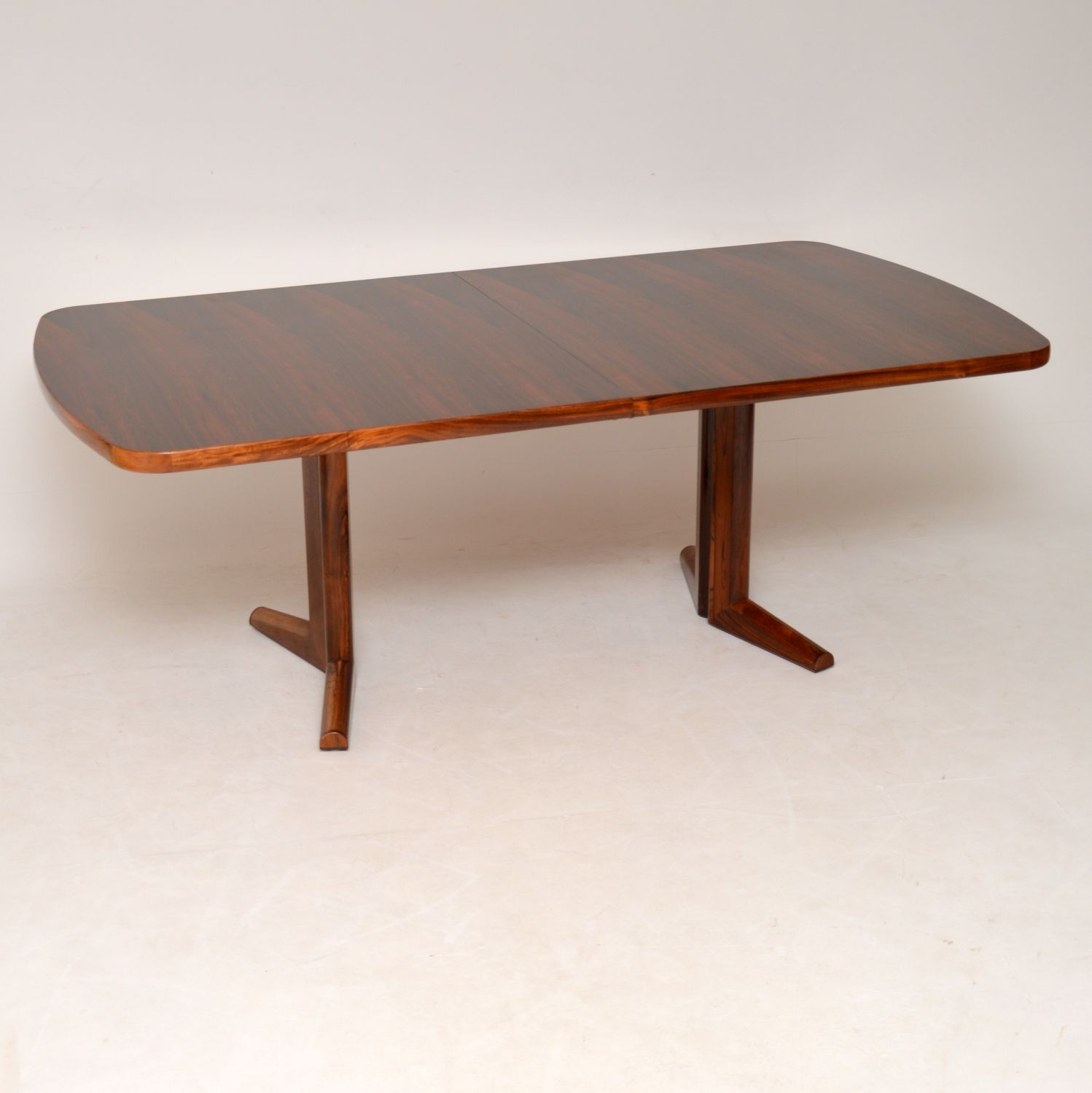1970s Vintage Rosewood Dining Table by Martin Hall for Gordon Russell (1 of 1)