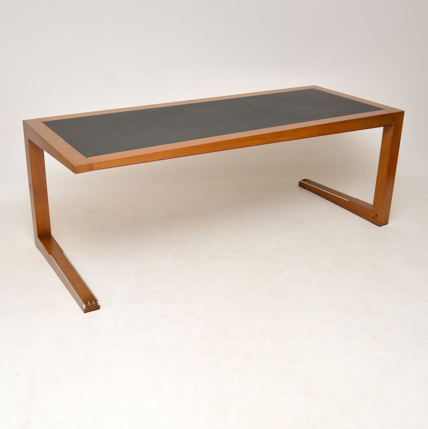 Vintage Italian Desk by Massimo Scolari for Giorgetti (1 of 1)