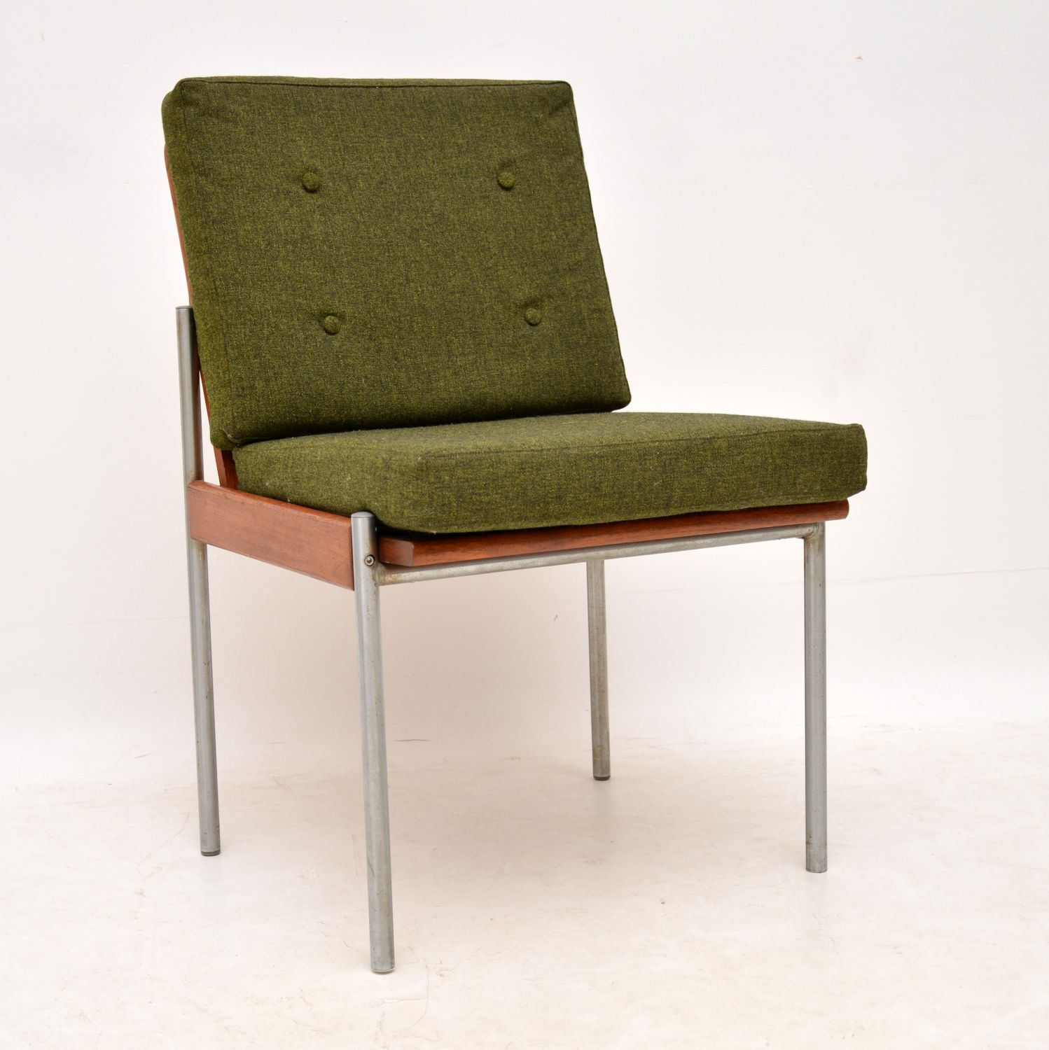 1970s Vintage Teak & Aluminium Lounge / Desk Chair (1 of 12)