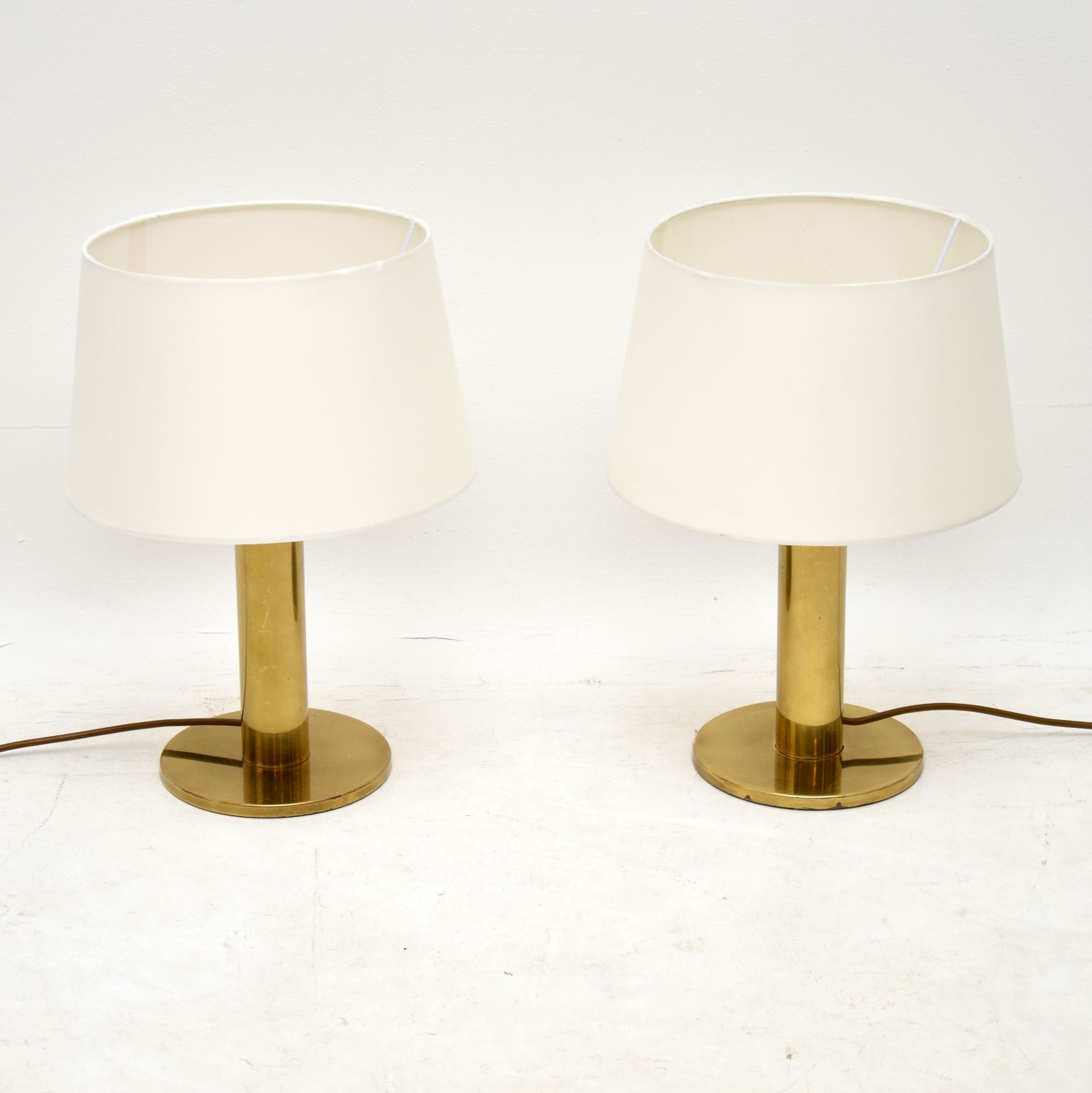 1960s Pair of Vintage Brass Table Lamps (1 of 1)