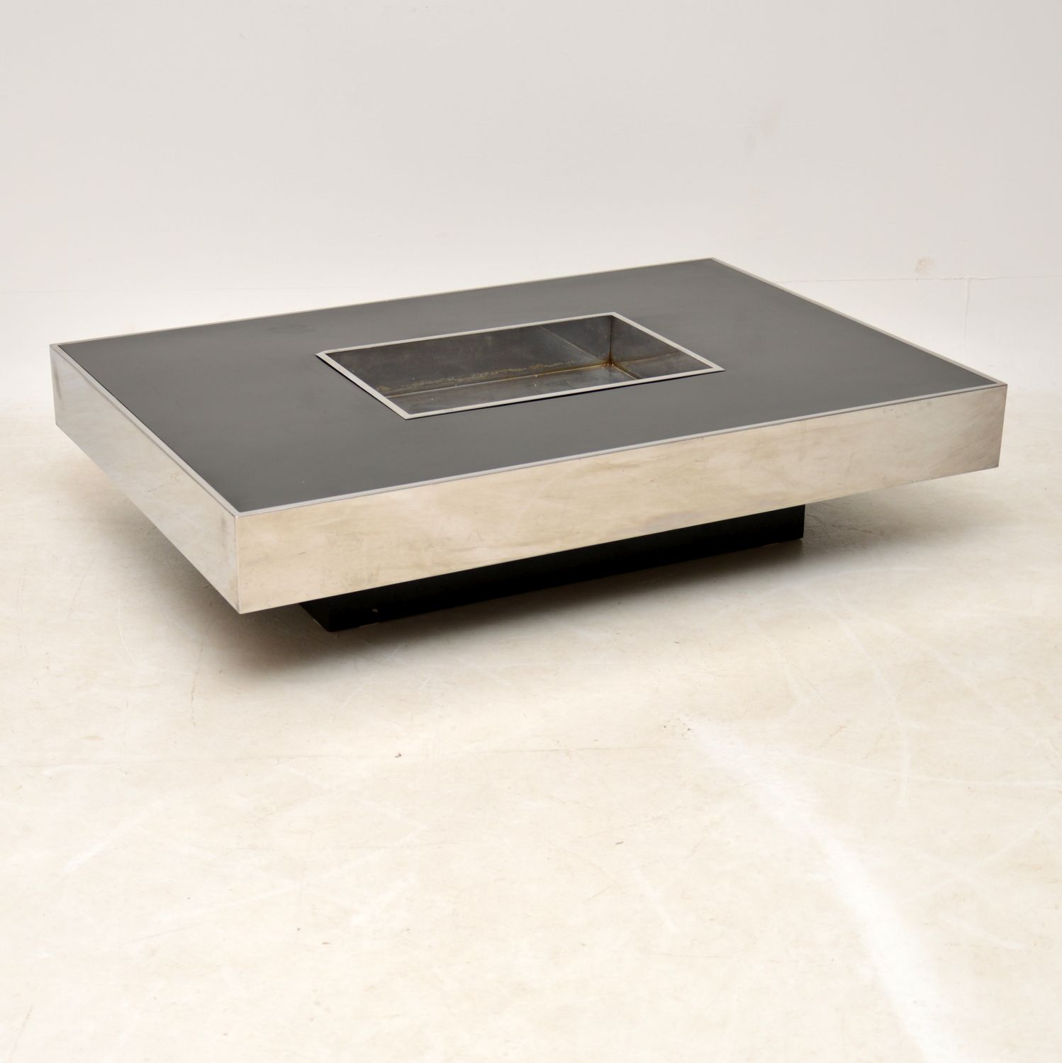 1970s Vintage Italian Coffee Table by Willy Rizzo (1 of 13) 1970s Vintage Italian Coffee Table by Willy Rizzo (1 of 13)