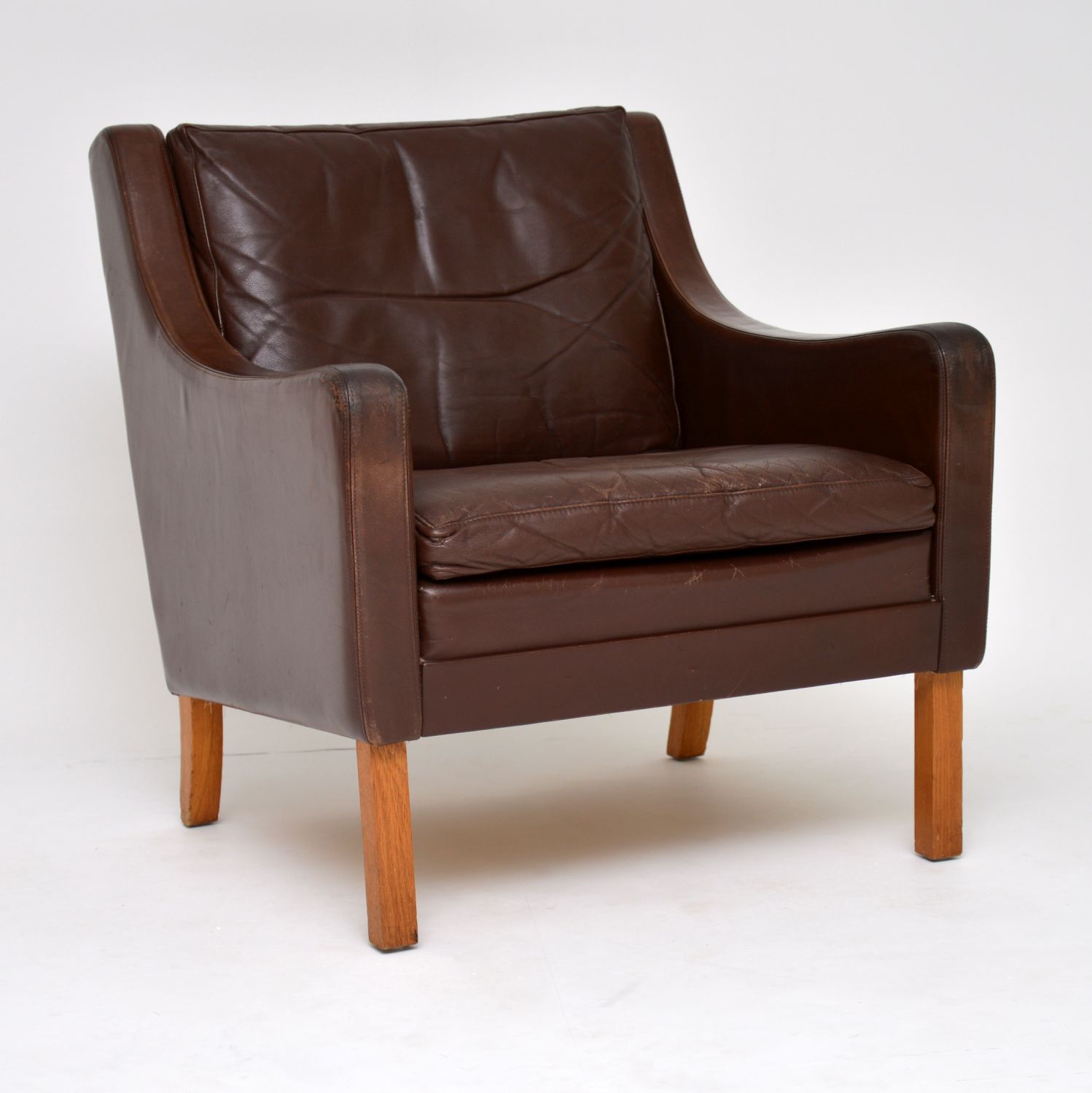 1960s Vintage Danish Leather Armchair (1 of 1)