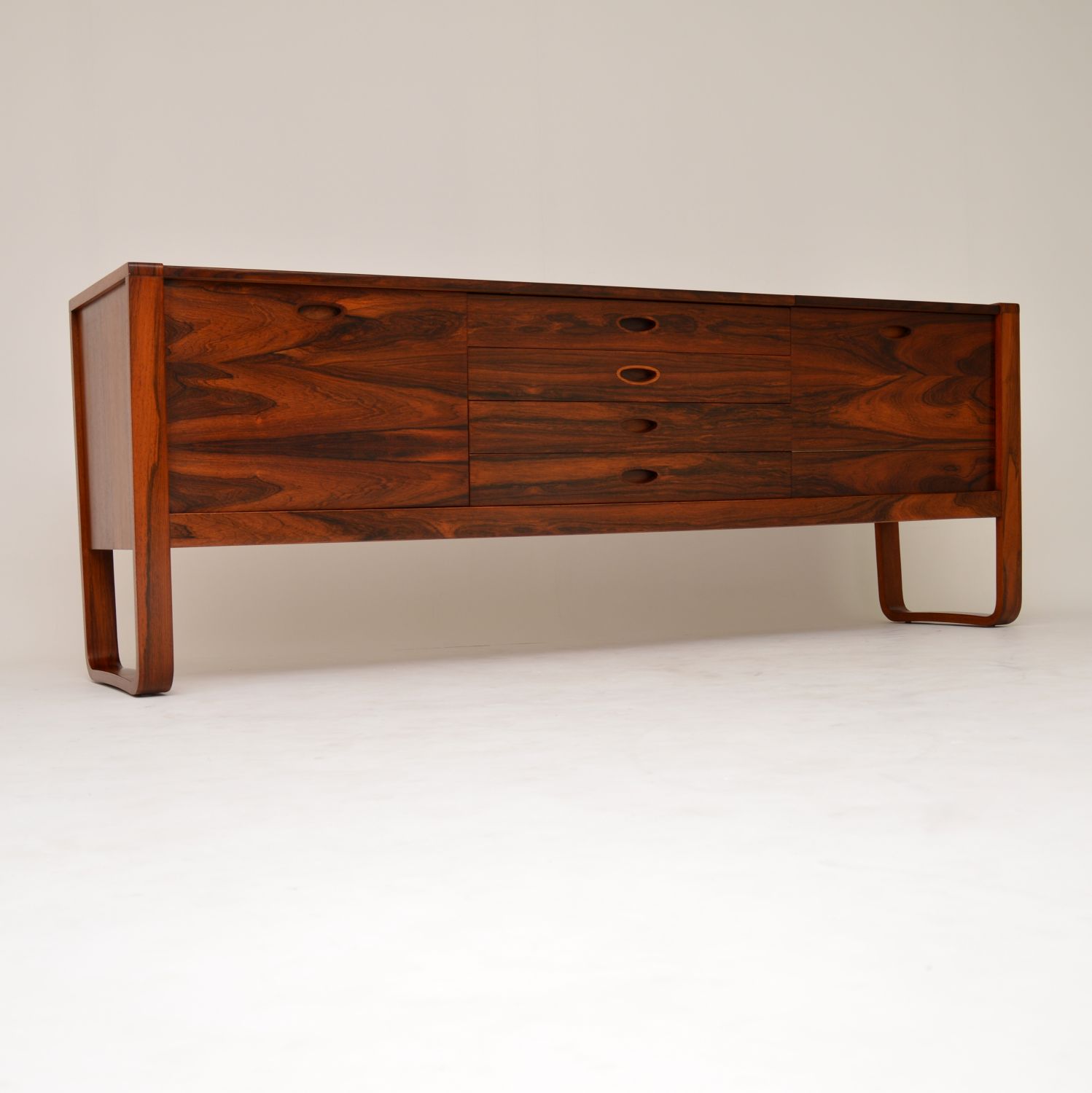 1960s Vintage Rosewood Sideboard by Gunther Hoffstead For Uniflex (1 of 1)