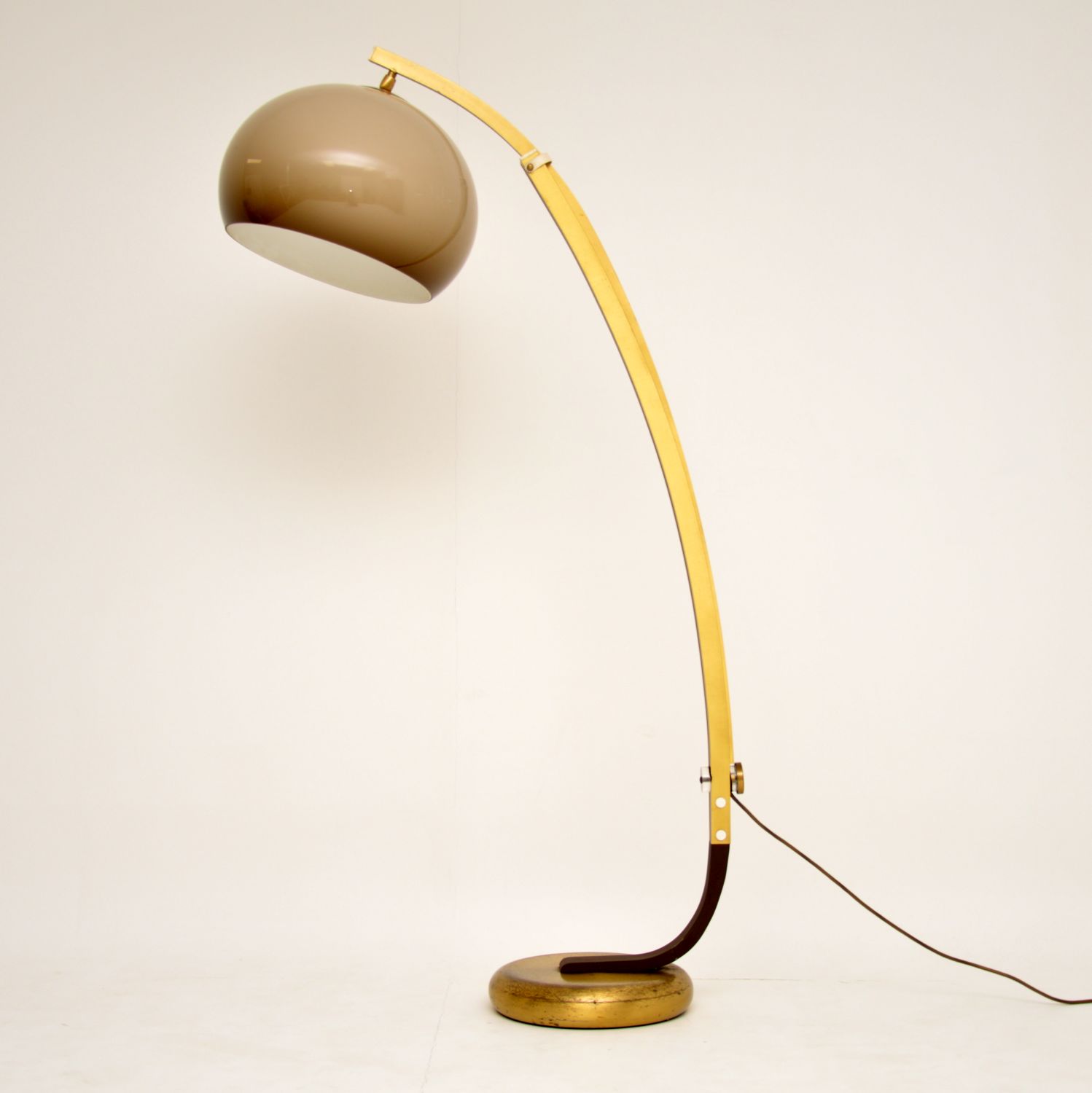 1960s Italian Vintage Extending Arc Floor Lamp (1 of 1)