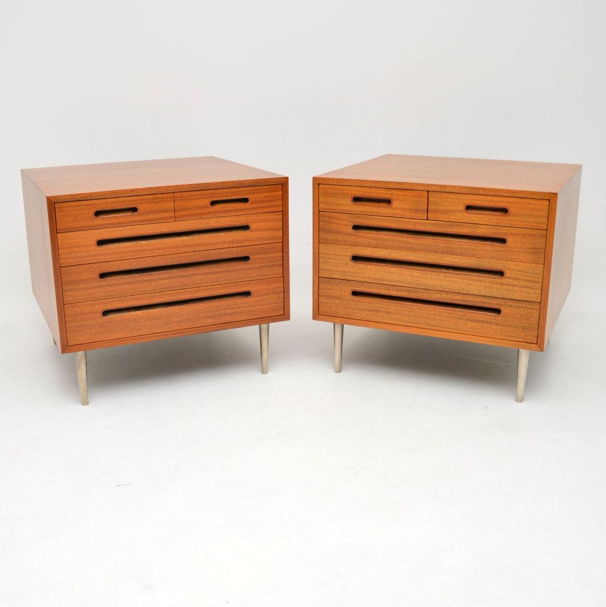 1960s Pair of Vintage Mahogany Chests by Edward Wormley for Dunbar (1 of 11)