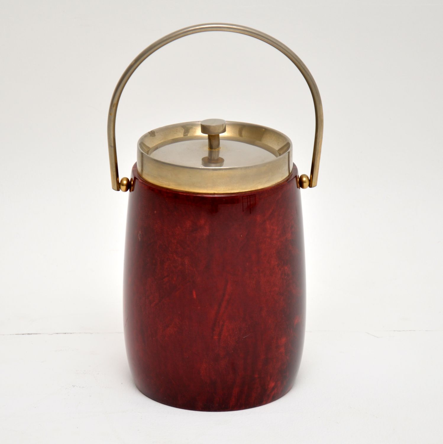 1960s Vintage Lacquered Parchment Ice Bucket by Aldo Tura (1 of 8)