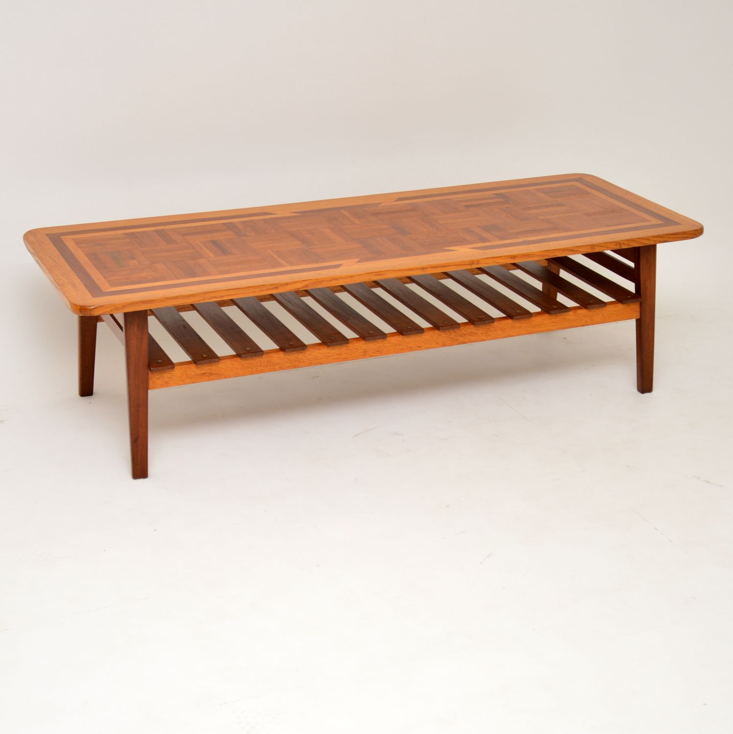 1960s Vintage Coffee Table Inlaid with Various Woods (1 of 8)