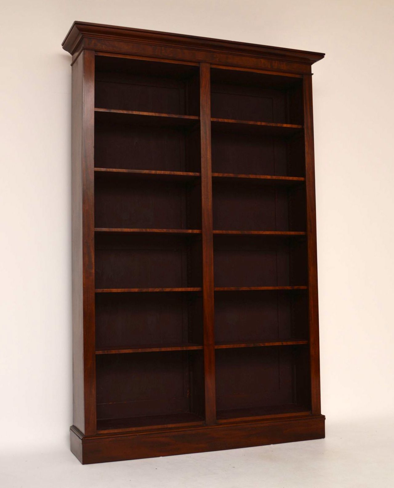 undefined - main image