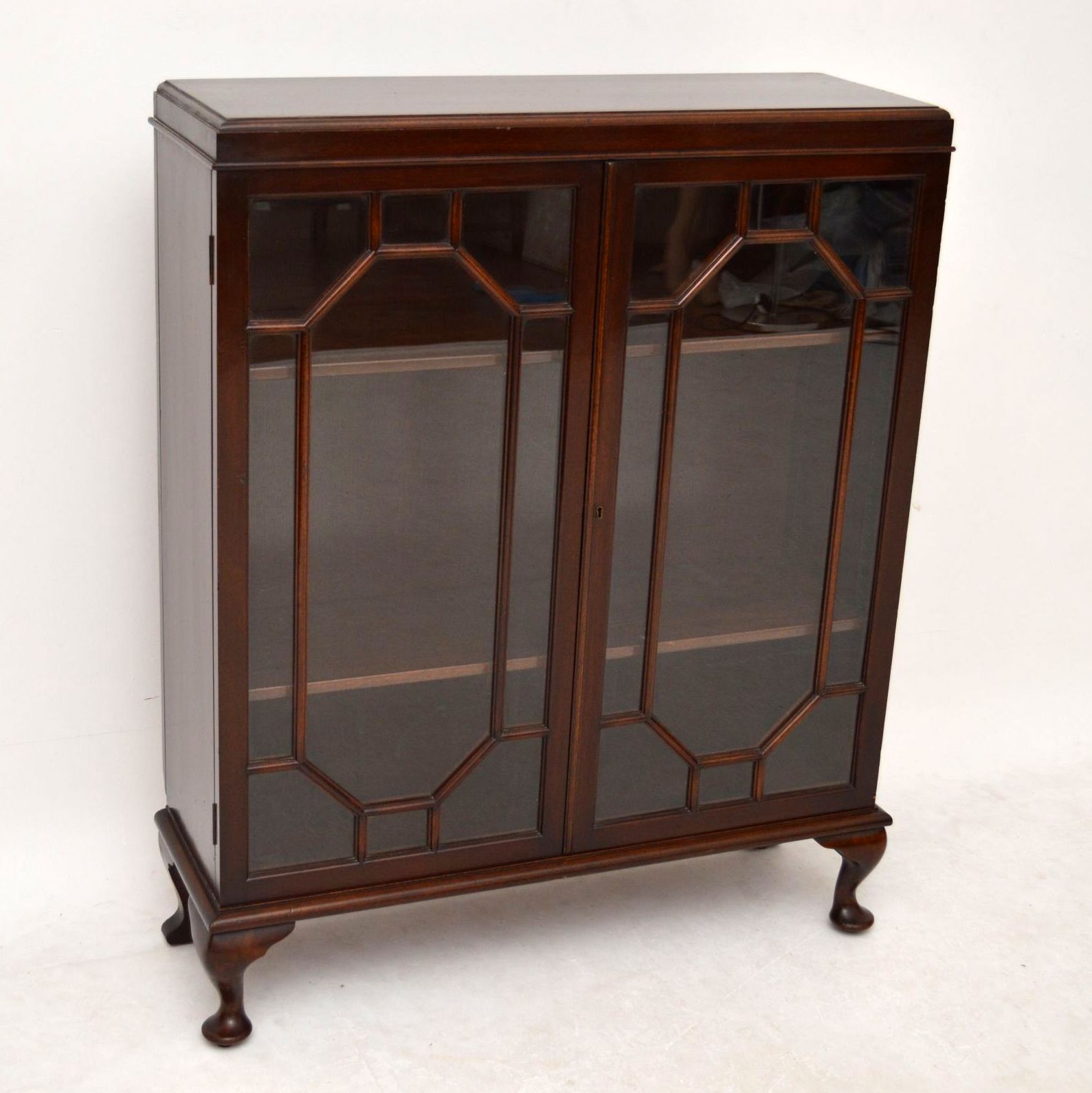 Antique Edwardian Dark Mahogany Bookcase c.1910 (1 of 1) Antique Edwardian Dark Mahogany Bookcase c.1910 (1 of 1)