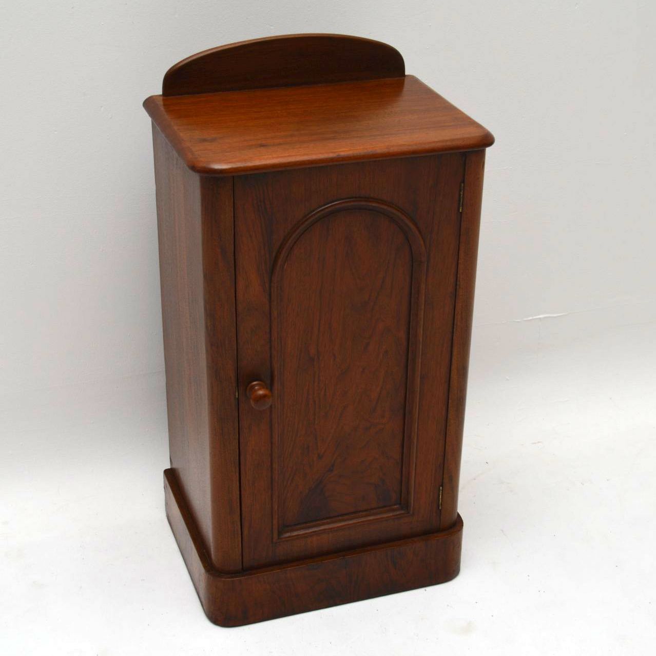 Antique Victorian Walnut Bedside Cabinet (1 of 1) Antique Victorian Walnut Bedside Cabinet (1 of 1)