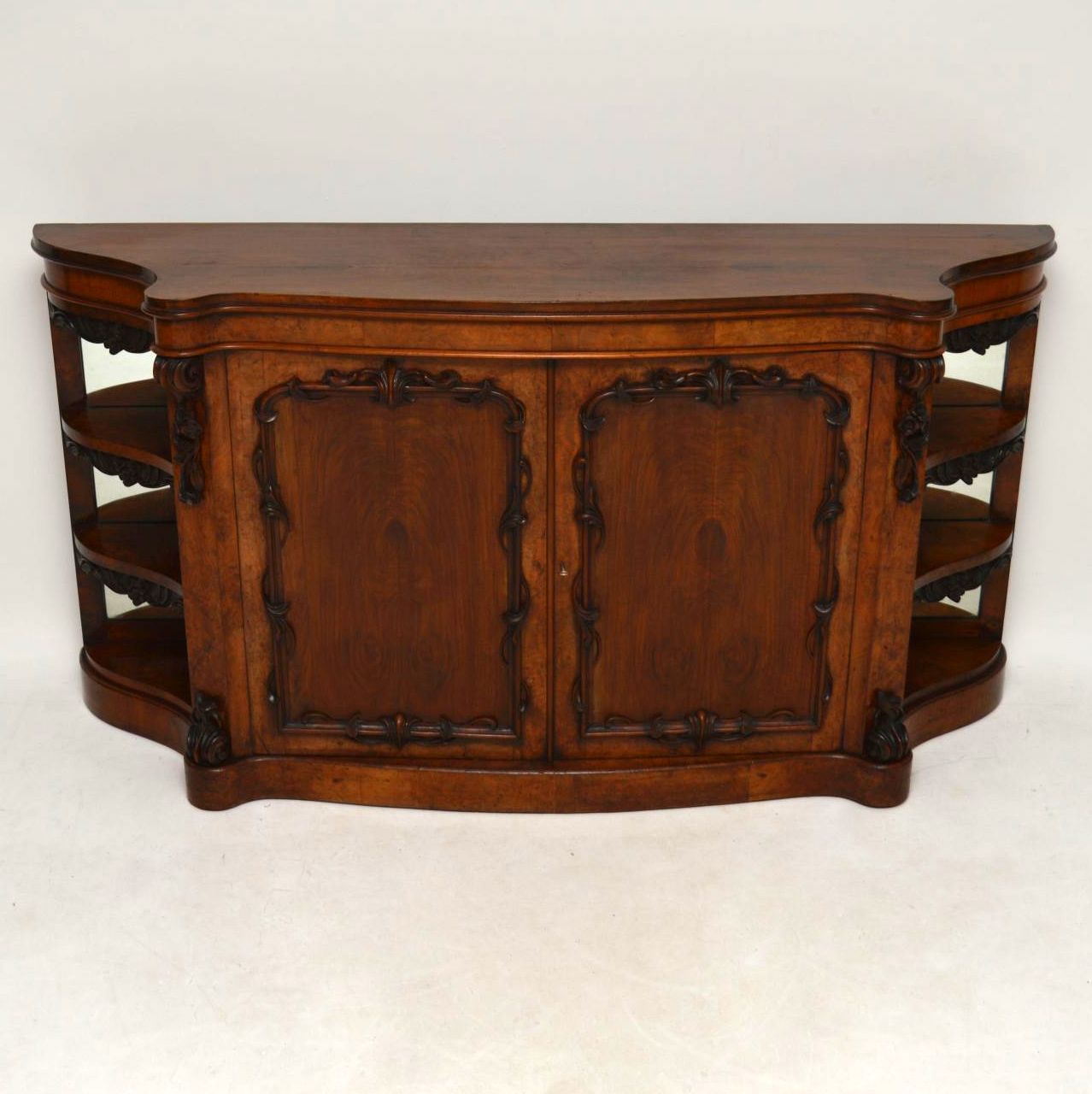 Antique Victorian Walnut Sideboard Credenza C.1840 (1 of 1) Antique Victorian Walnut Sideboard Credenza C.1840 (1 of 1)