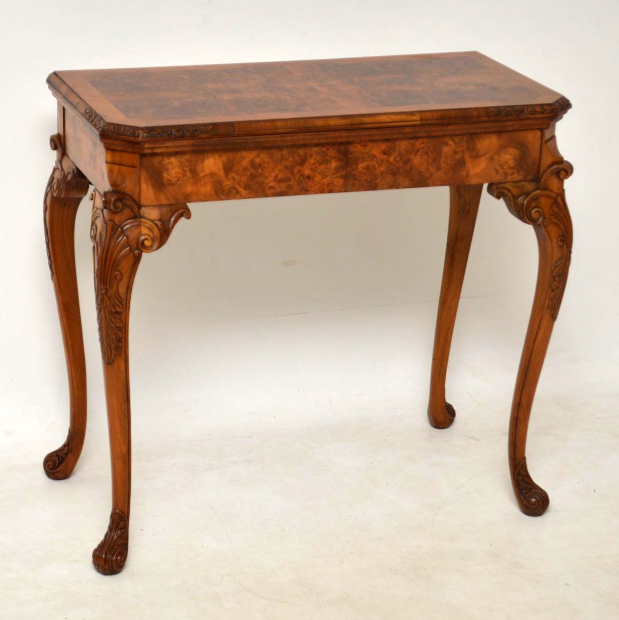 Antique Burr Walnut Card Table c.1910 (1 of 1) Antique Burr Walnut Card Table c.1910 (1 of 1)