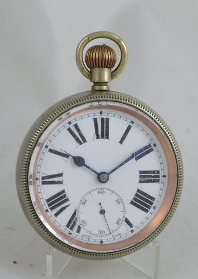 WWII British Naval Pattern 300 Pocket Watch (1 of 3) WWII British Naval Pattern 300 Pocket Watch (1 of 3)