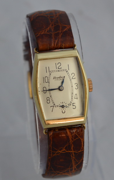 14K Gold Midsize Wristwatch (1 of 1) 14K Gold Midsize Wristwatch (1 of 1)
