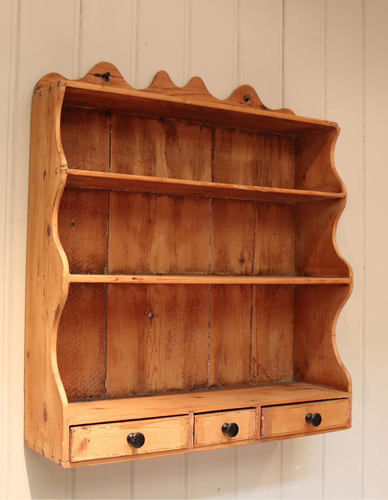 Late 19th Century Rustic Pine Wall Shelves (1 of 1) Late 19th Century Rustic Pine Wall Shelves (1 of 1)