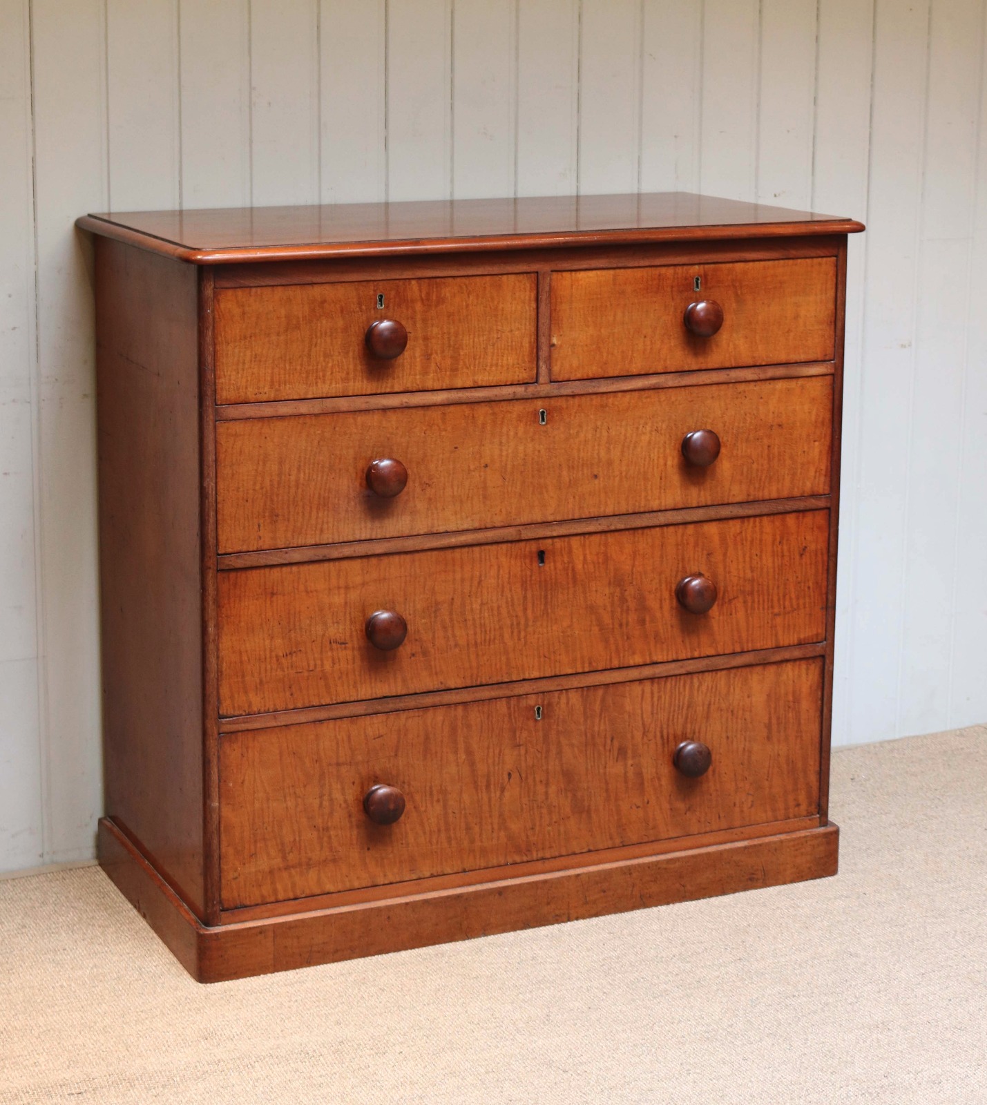 undefined - main image