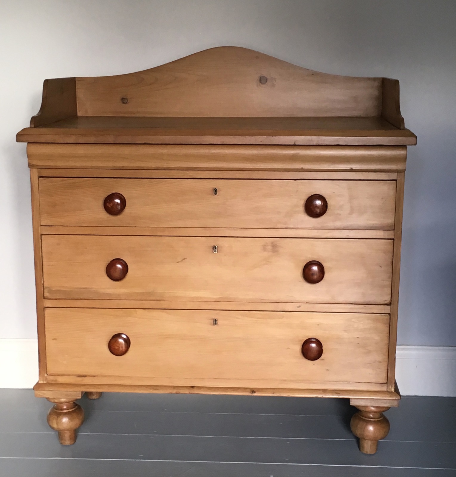 Pine Chest of Drawers c.1870 (1 of 1) Pine Chest of Drawers c.1870 (1 of 1)