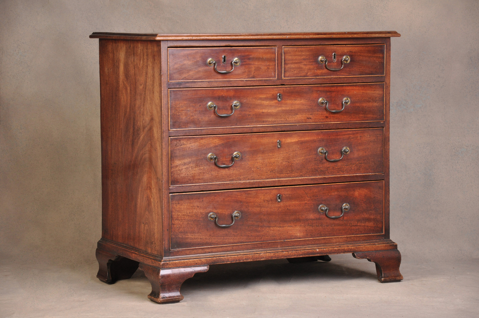 Fine 18th Century Mahogany Chest of Drawers (1 of 8) Fine 18th Century Mahogany Chest of Drawers (1 of 8)