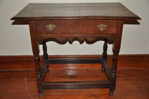 Oak Side Table c.1705 (1 of 5) Oak Side Table c.1705 (1 of 5)