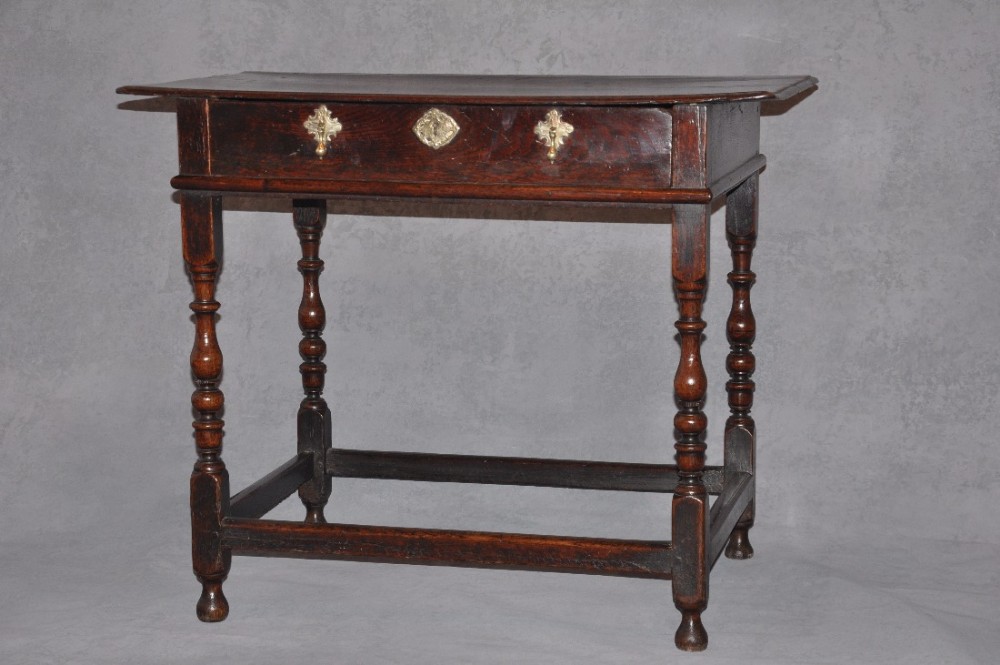 17th Century Oak Side Table (1 of 5) 17th Century Oak Side Table (1 of 5)