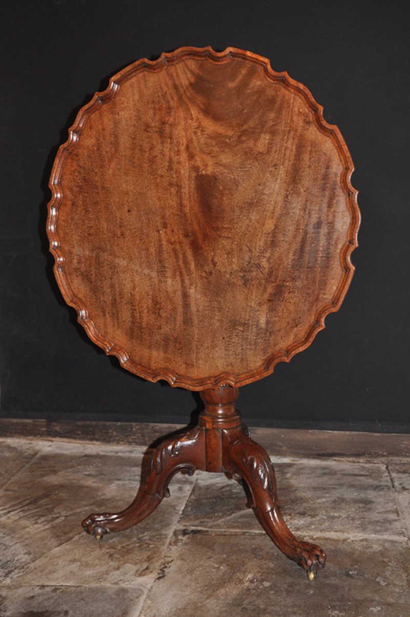 Late 18th Century Mahogany Tripod Table (1 of 6)