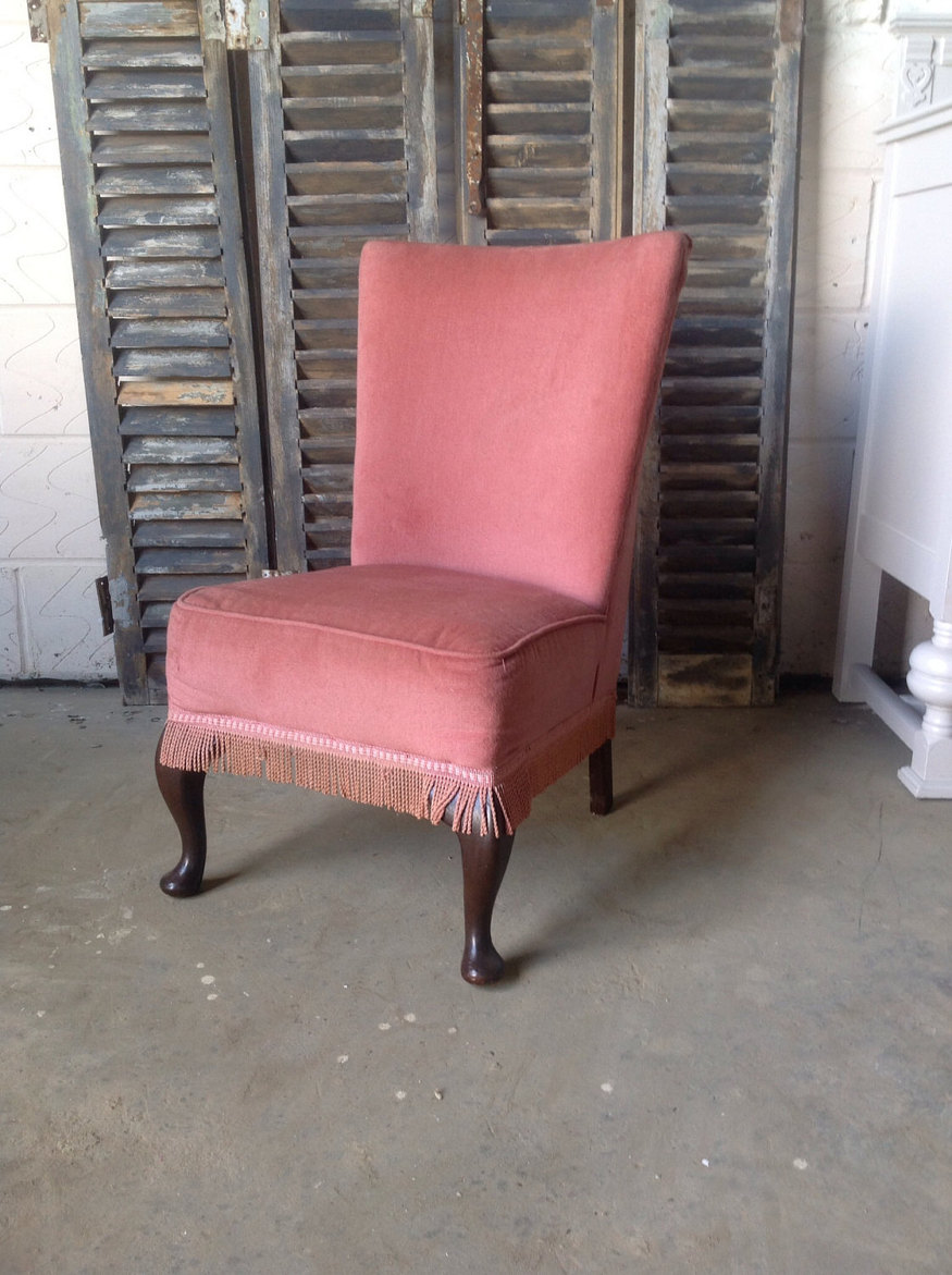 Vintage Red Upholstered Bedroom Chair - LA4 LoveAntiques.com Vintage Red Upholstered Bedroom Chair - LA4 LoveAntiques.com