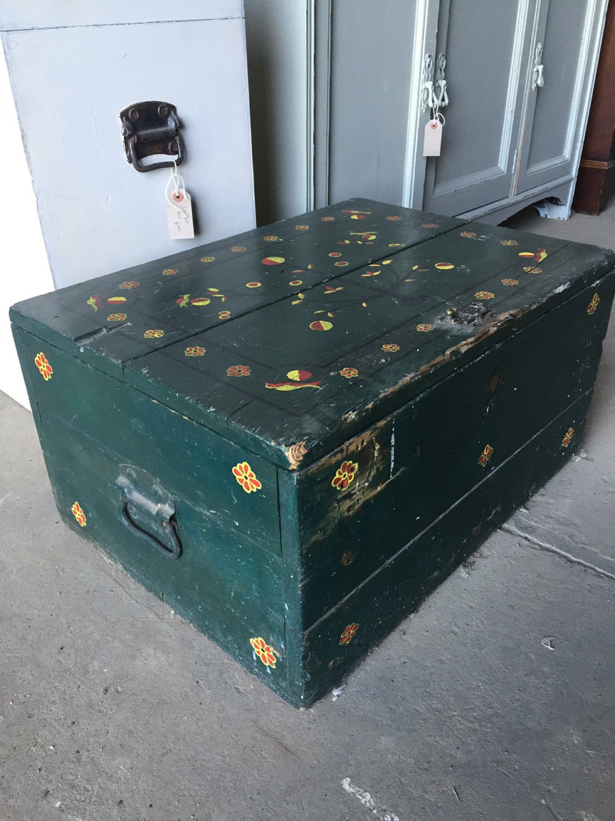 Hand Painted Wooden Toy Box (1 of 1) Hand Painted Wooden Toy Box (1 of 1)