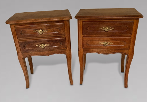 Pair of Low Oak Two Drawer Bedside Lamp Tables (1 of 1) Pair of Low Oak Two Drawer Bedside Lamp Tables (1 of 1)