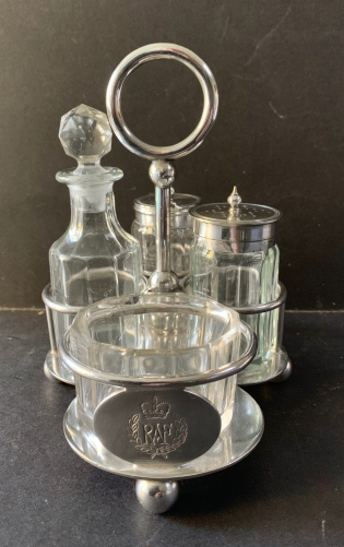 Mappin & Webb Cruet Set (1 of 3) Mappin & Webb Cruet Set (1 of 3)