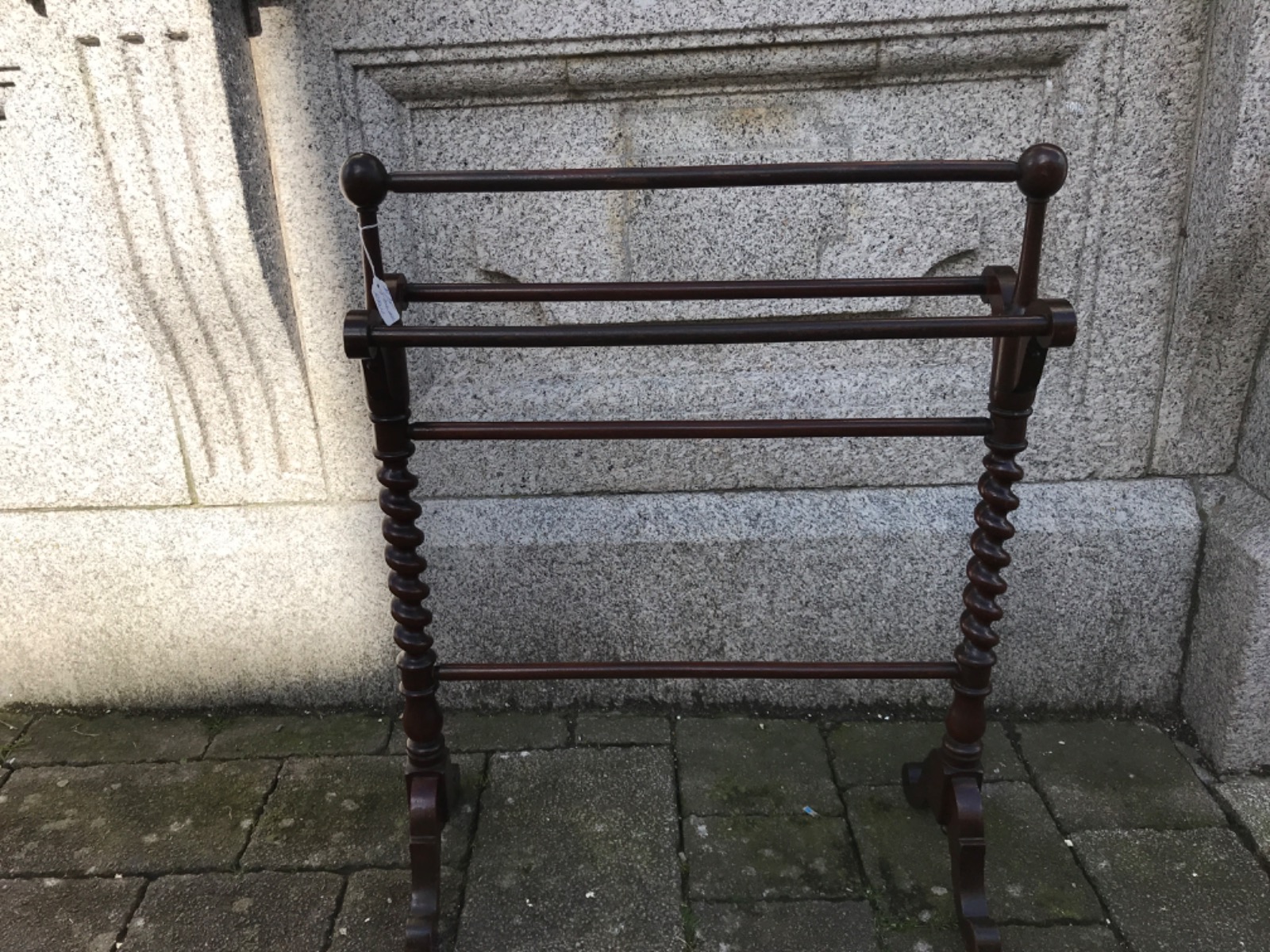 Mahogany Barley Twist Towel Rail (1 of 1) Mahogany Barley Twist Towel Rail (1 of 1)