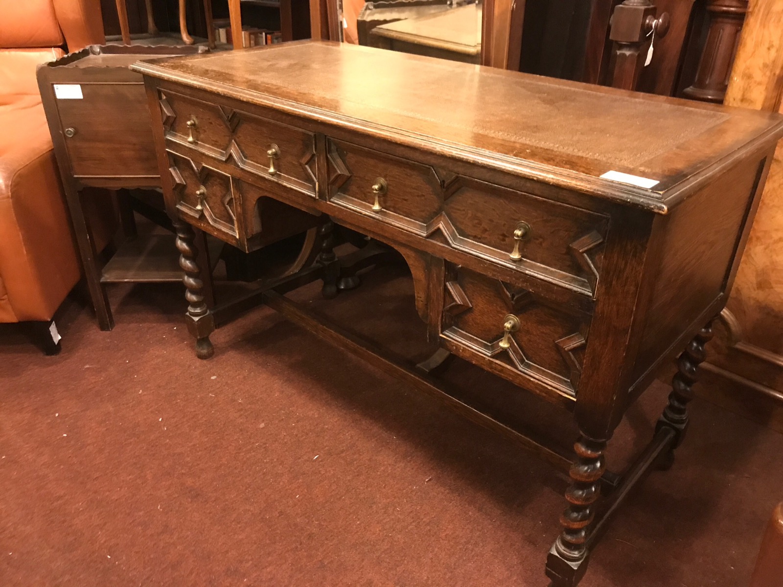 Jacobean Style Oak Desk c.1920 (1 of 1) Jacobean Style Oak Desk c.1920 (1 of 1)