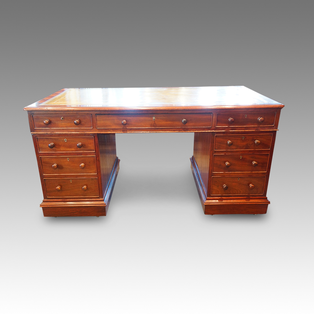 Victorian Mahogany Large Pedestal Desk C.1860 (1 of 1) Victorian Mahogany Large Pedestal Desk C.1860 (1 of 1)