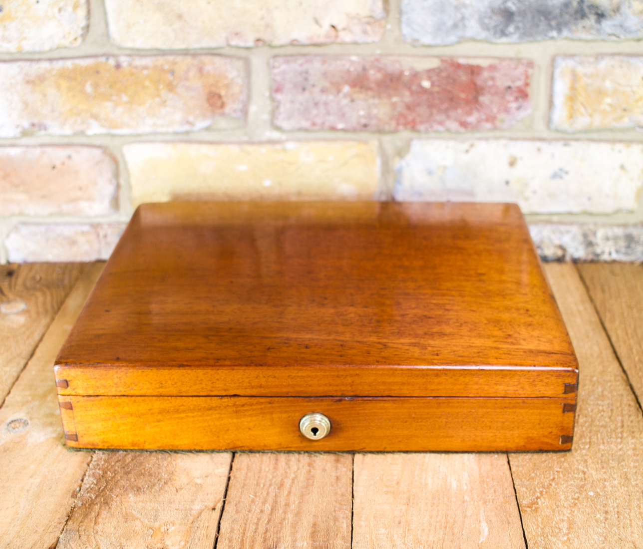 Mahogany Jewellery Box c.1880 (1 of 1) Mahogany Jewellery Box c.1880 (1 of 1)