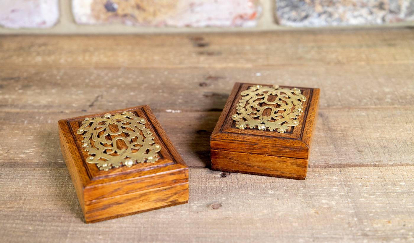 Pair of Oak & Brass Card Boxes c.1890 (1 of 1) Pair of Oak & Brass Card Boxes c.1890 (1 of 1)