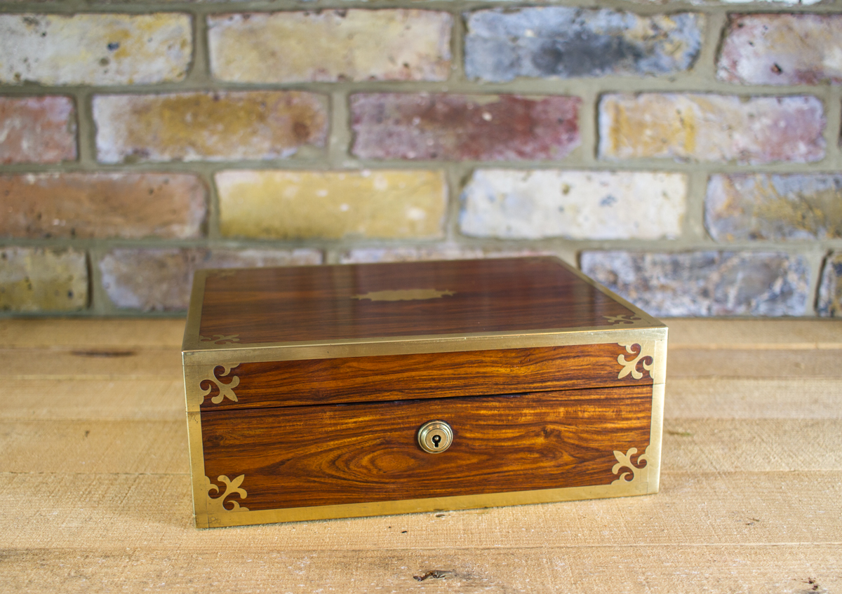 Kingwood Writing Slope c.1820 (1 of 1) Kingwood Writing Slope c.1820 (1 of 1)