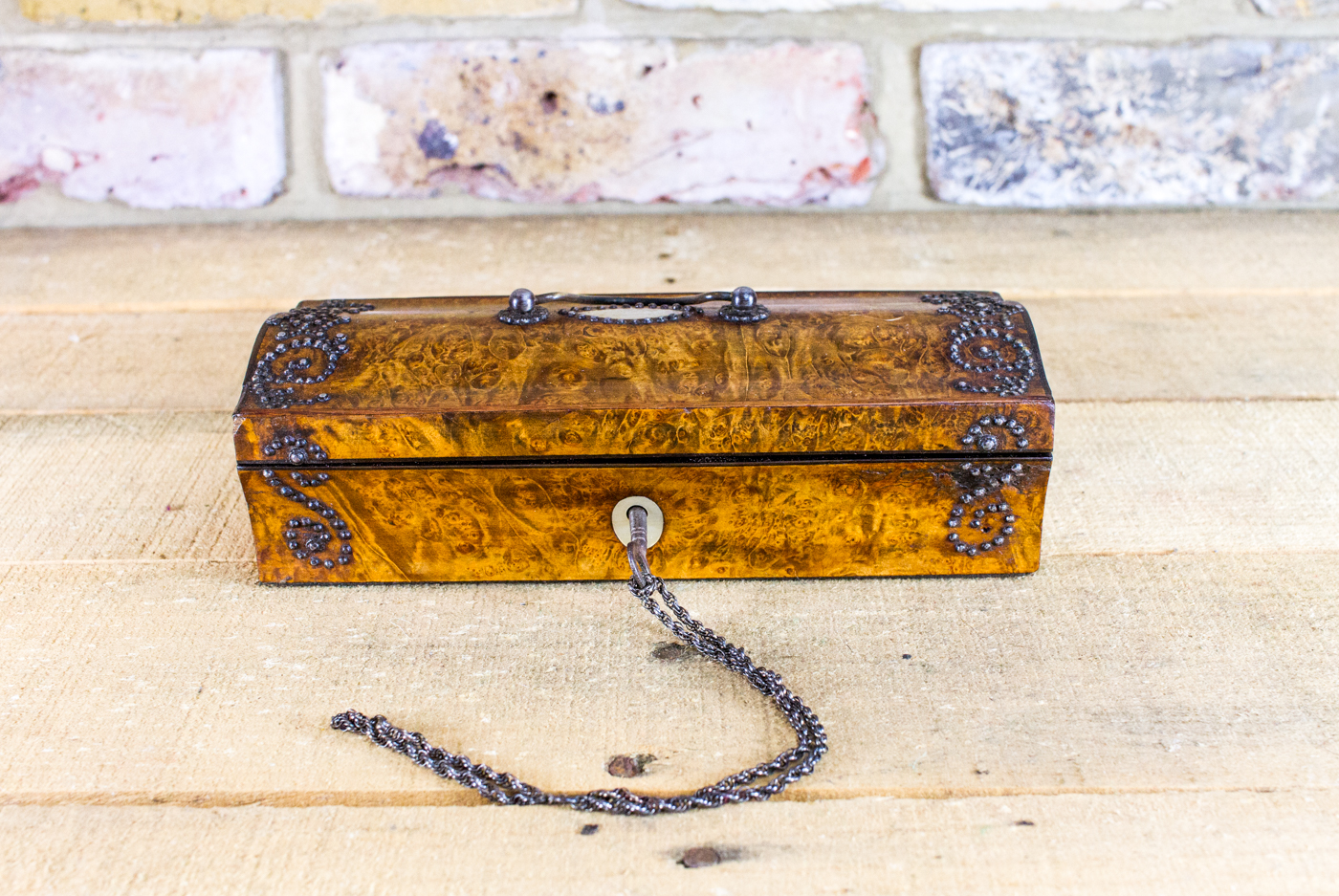 Amboyna Ladies Box c.1850 (1 of 1) Amboyna Ladies Box c.1850 (1 of 1)