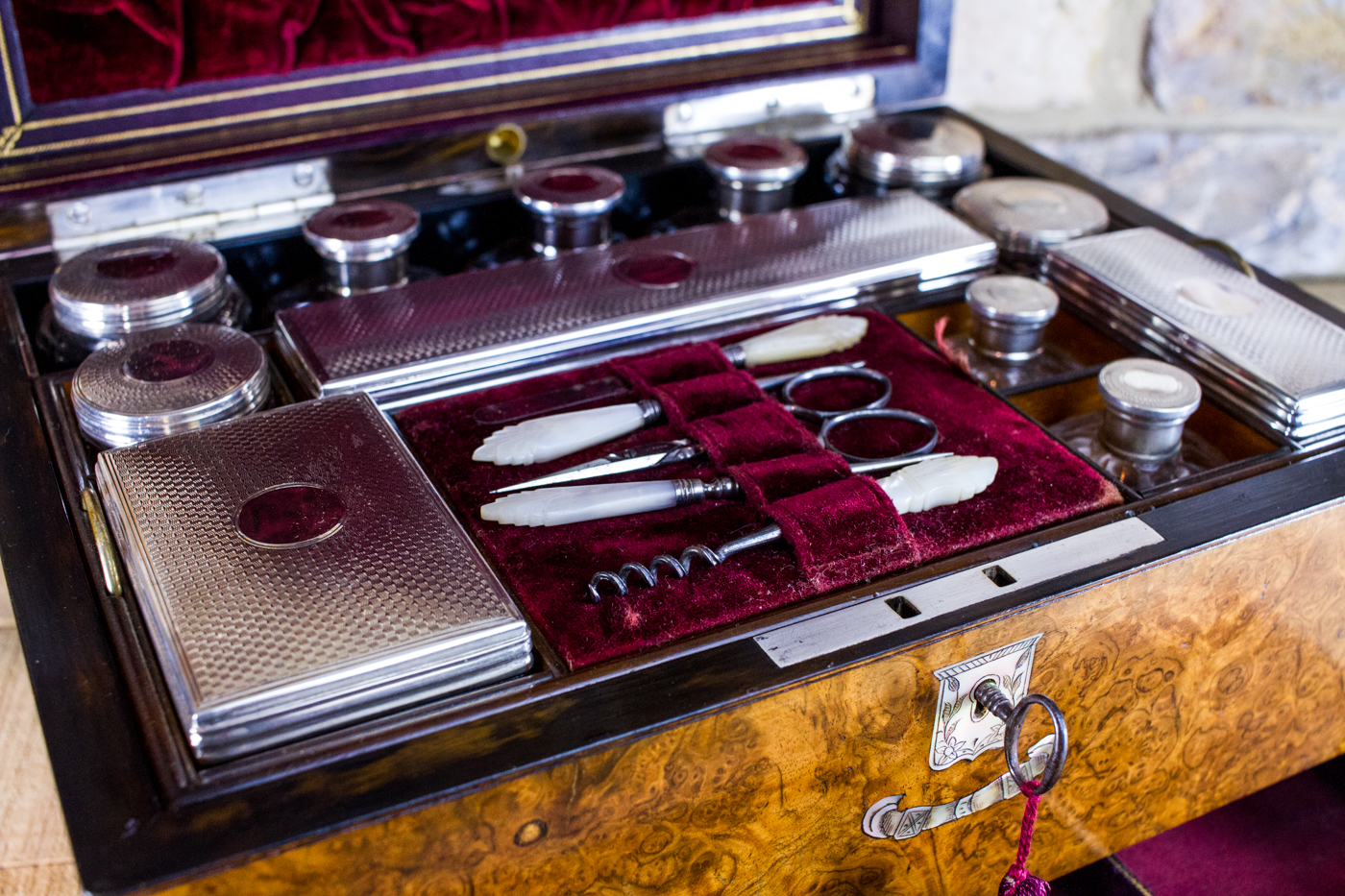 London Maker 1862 Silver Vanity Box - Thomas Whitehouse (1 of 1) London Maker 1862 Silver Vanity Box - Thomas Whitehouse (1 of 1)