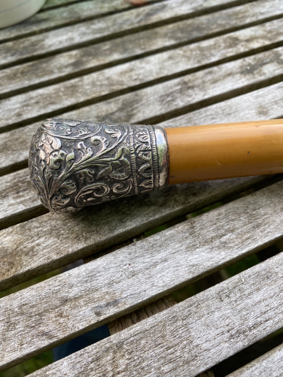 White Metal Topped Walking Cane with Blonde Malacca Shaft (1 of 7)