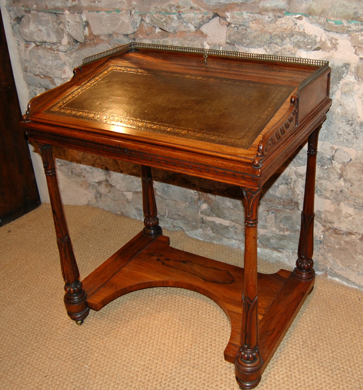 Wonderful Crisp Quality Rosewood Desk c.1820-1830 (1 of 13)