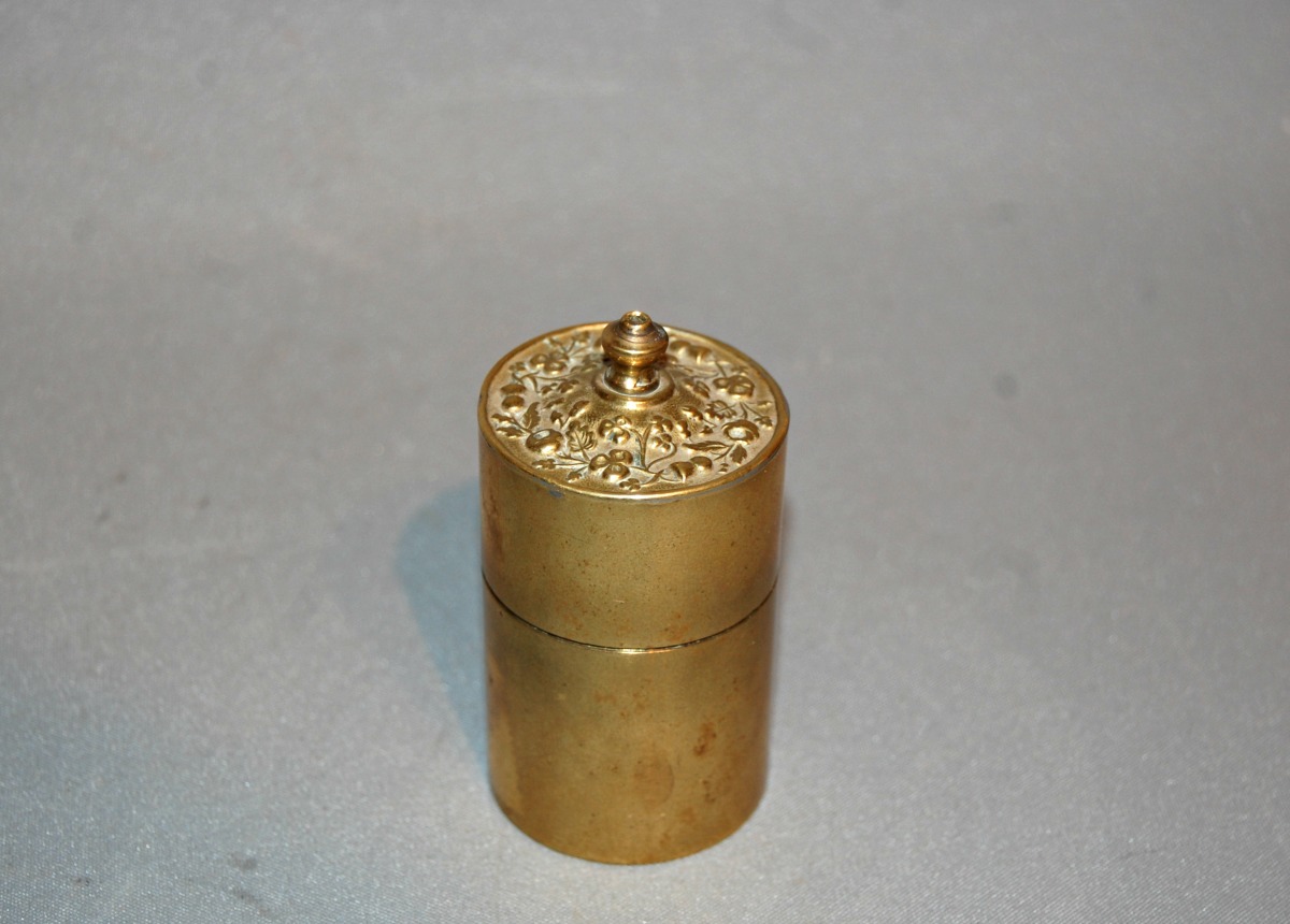 19th Century Brass 'Go To Bed' (1 of 5)