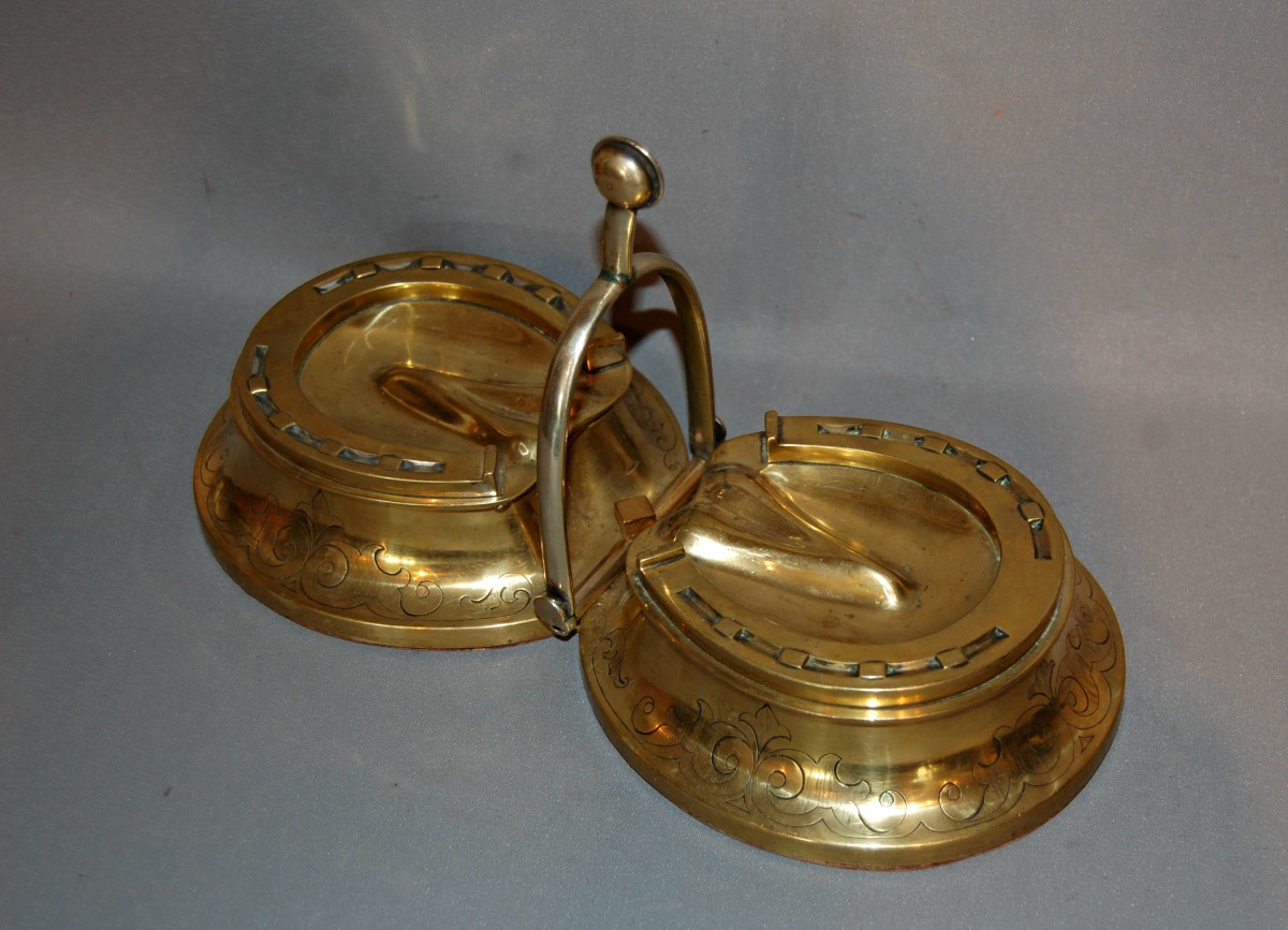 Good Quality 19th Century Inkwell (1 of 5)