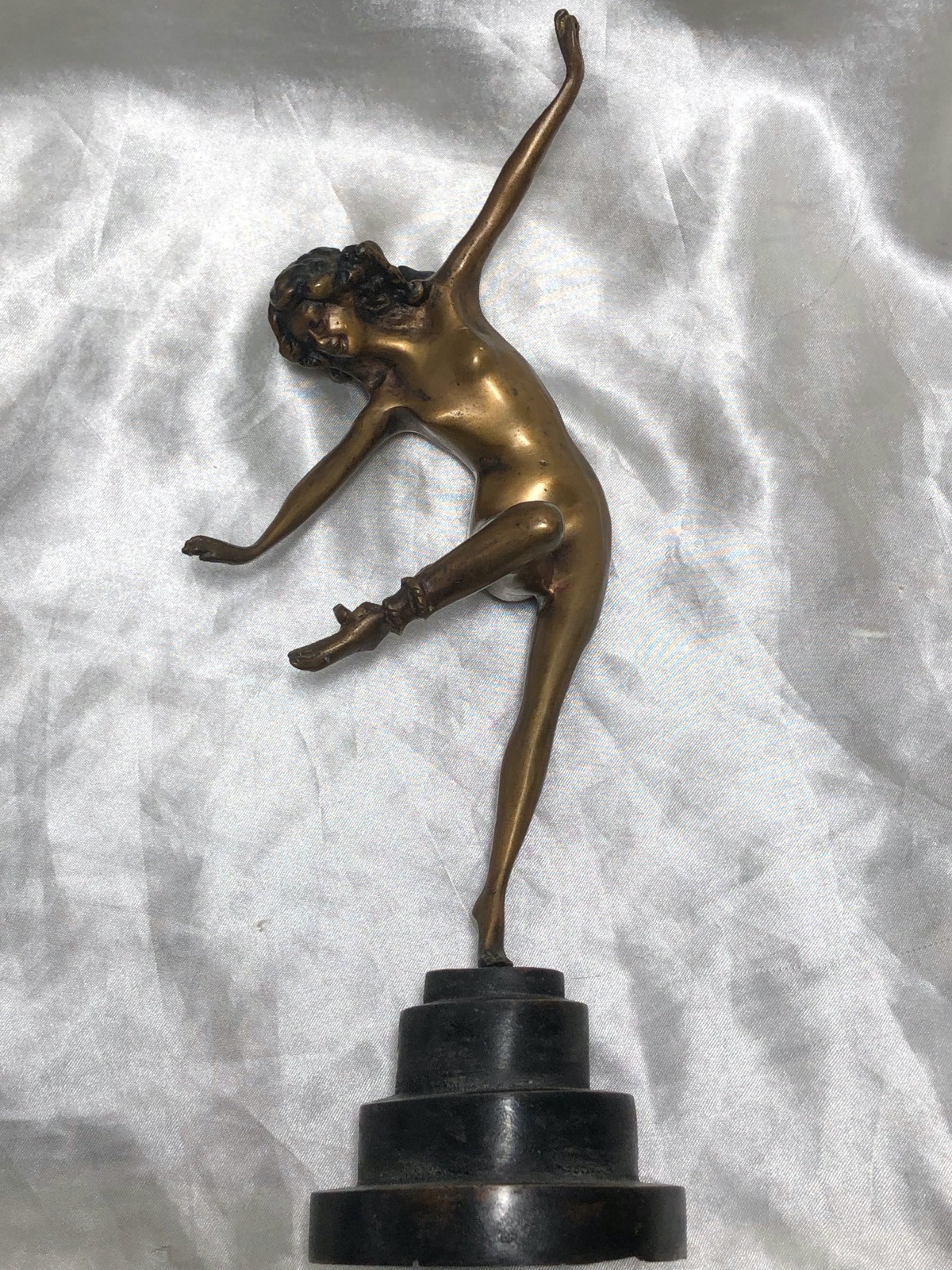 Original Art Deco French circa 1930 Bronze Art Deco Statue Snake Erotic Nude Lady Dancer Sculpture (1 of 31) Original Art Deco French circa 1930 Bronze Art Deco Statue Snake Erotic Nude Lady Dancer Sculpture (1 of 31)