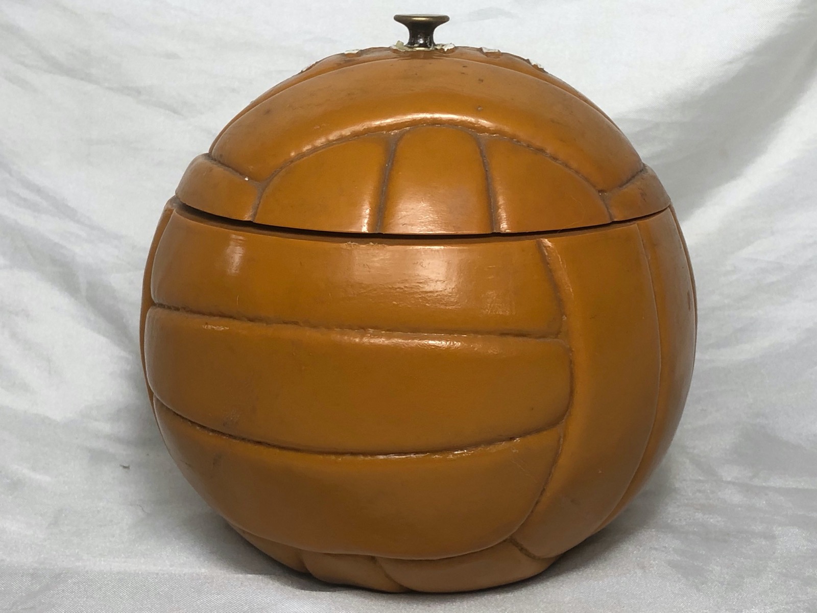 Vintage Rare 1960s Old Laced Football Lidded Drinks Ice Bucket with Glass Liner (1 of 31)